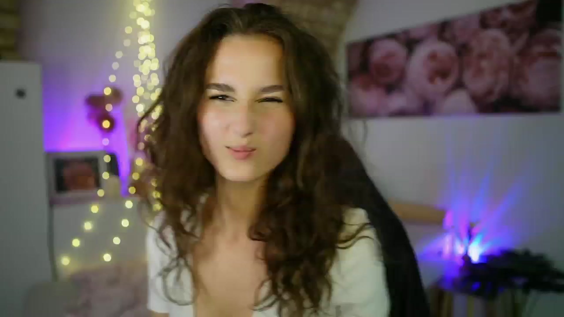Gallery image thumbnail from Anita_Grey_'s myfreecams stream on, 09/04/2025, 22:11 image 6 of 20