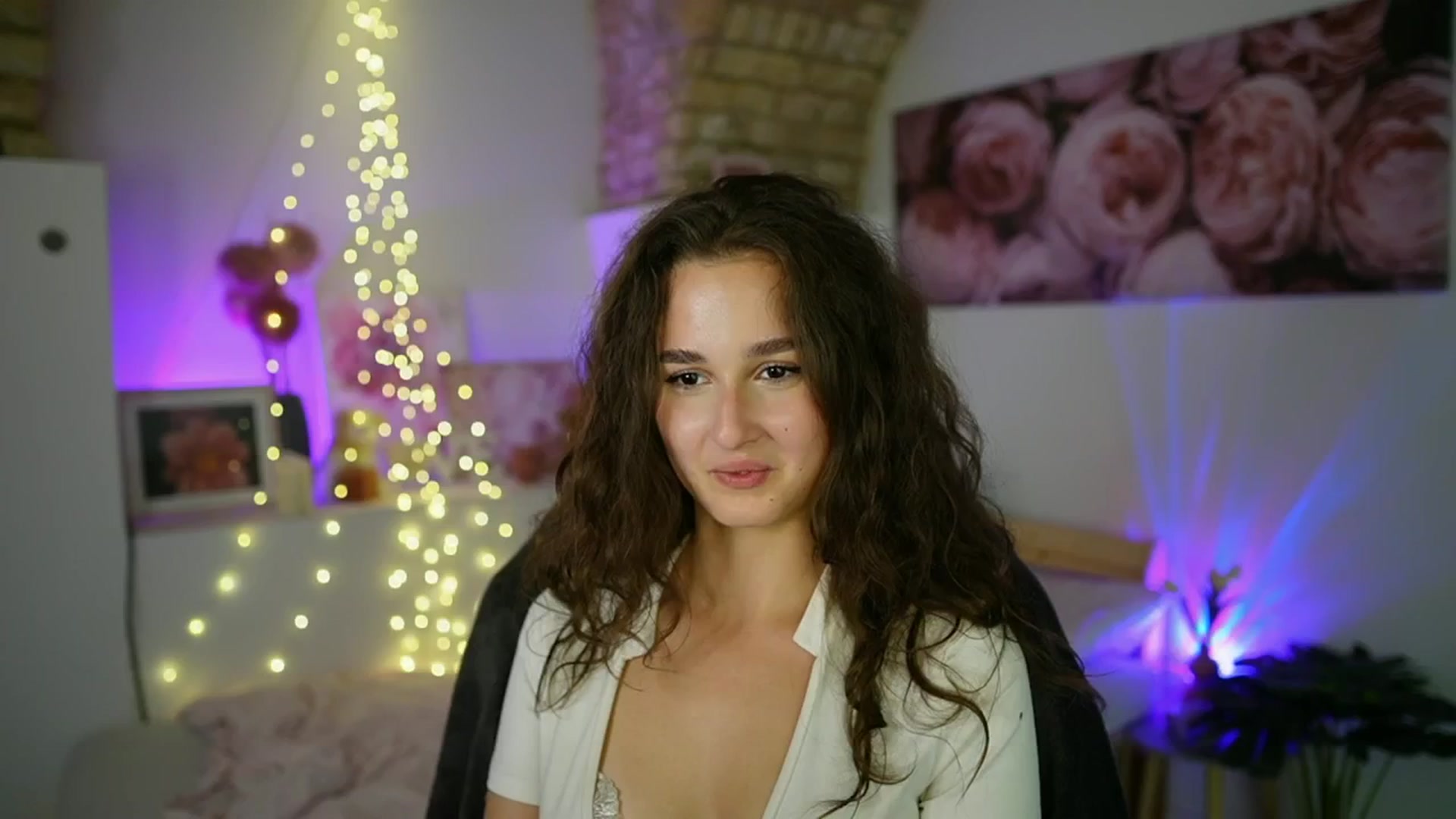 Gallery image thumbnail from Anita_Grey_'s myfreecams stream on, 09/04/2025, 22:11 image 20 of 20