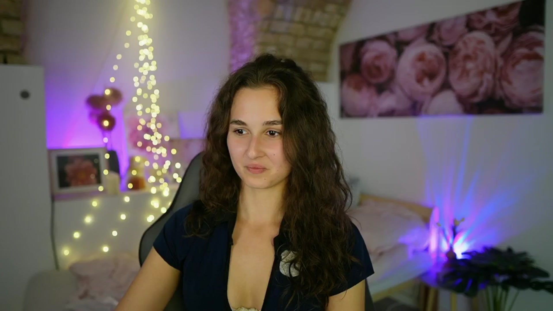 Gallery image thumbnail from Anita_Grey_'s myfreecams stream on, 09/05/2025, 20:42 image 5 of 20