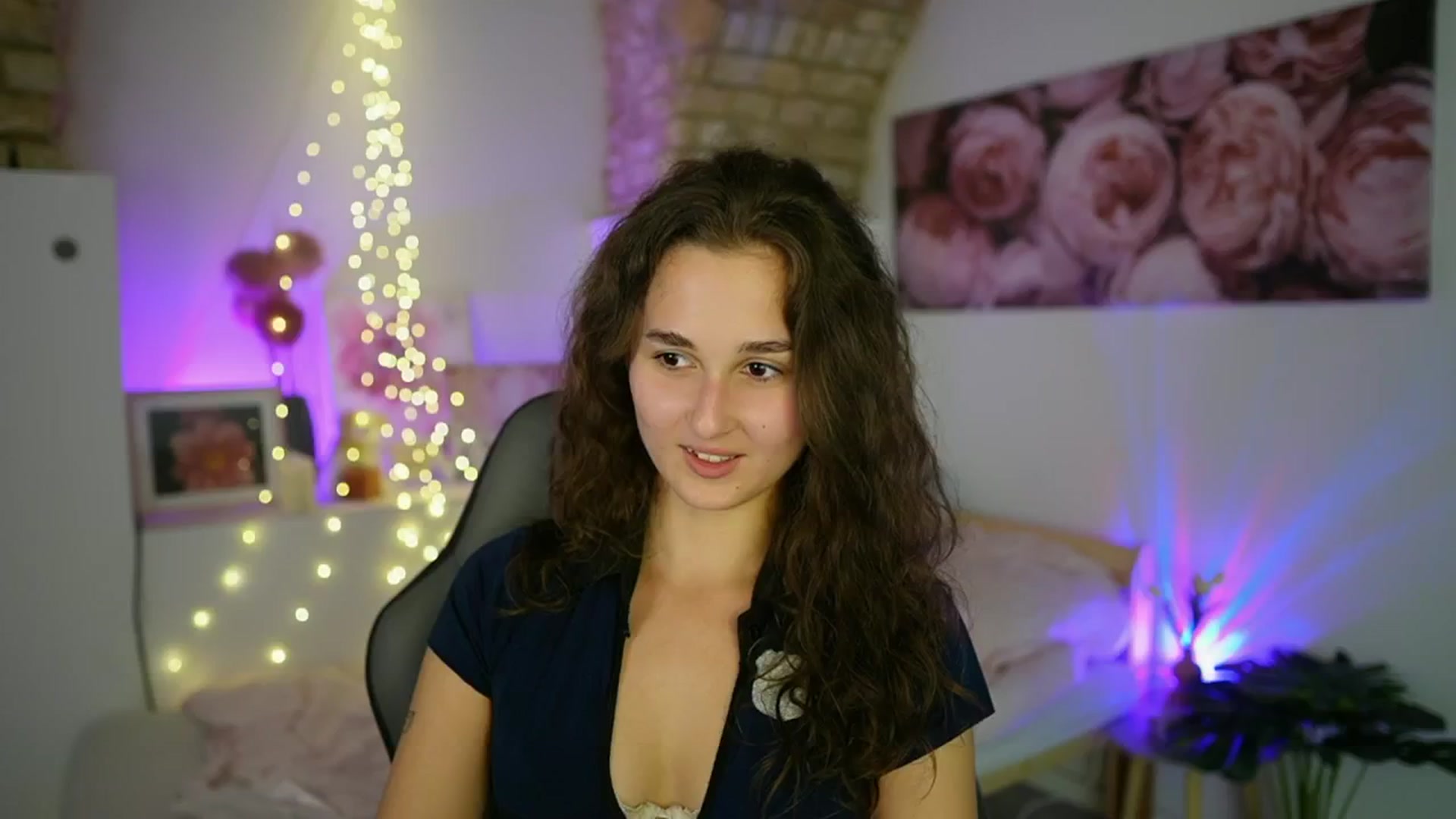 Gallery image thumbnail from Anita_Grey_'s myfreecams stream on, 09/05/2025, 20:42 image 4 of 20