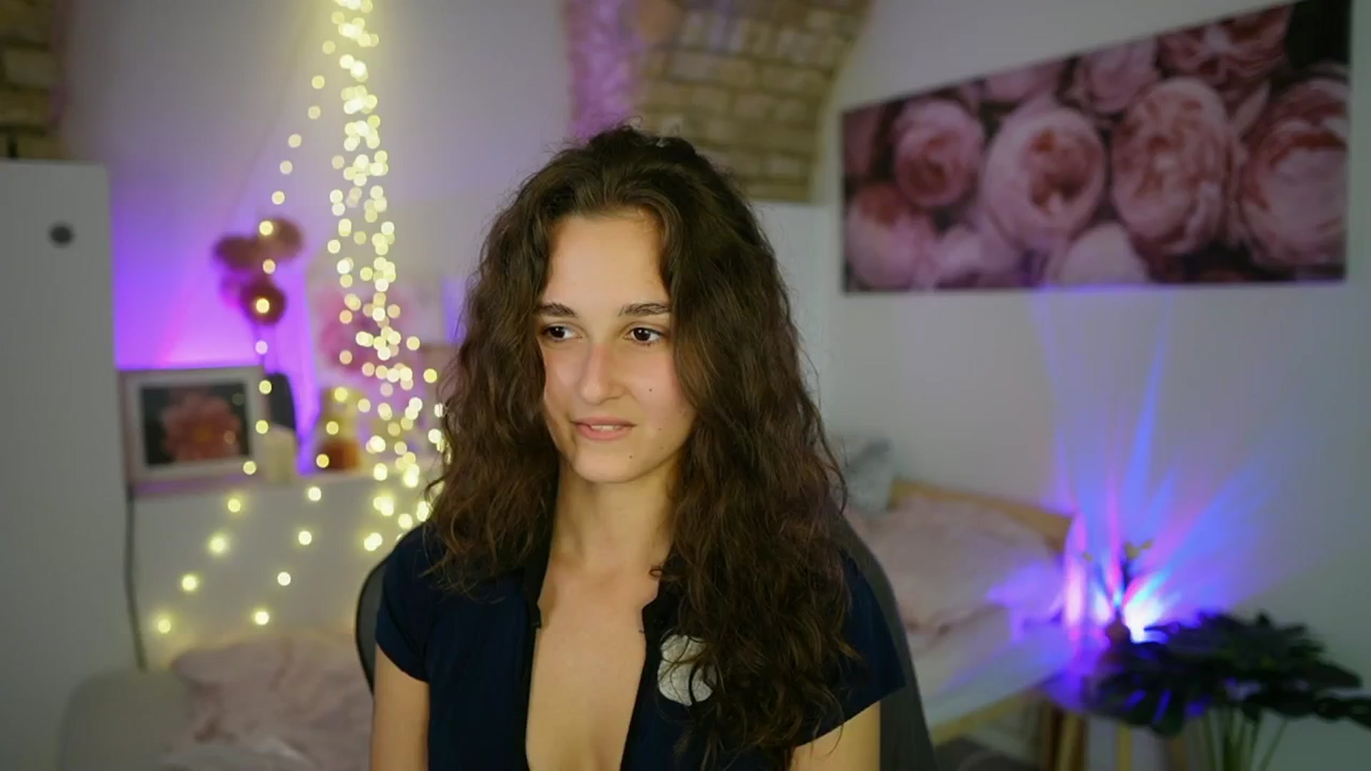 Gallery image thumbnail from Anita_Grey_'s myfreecams stream on, 09/05/2025, 20:42 image 2 of 20