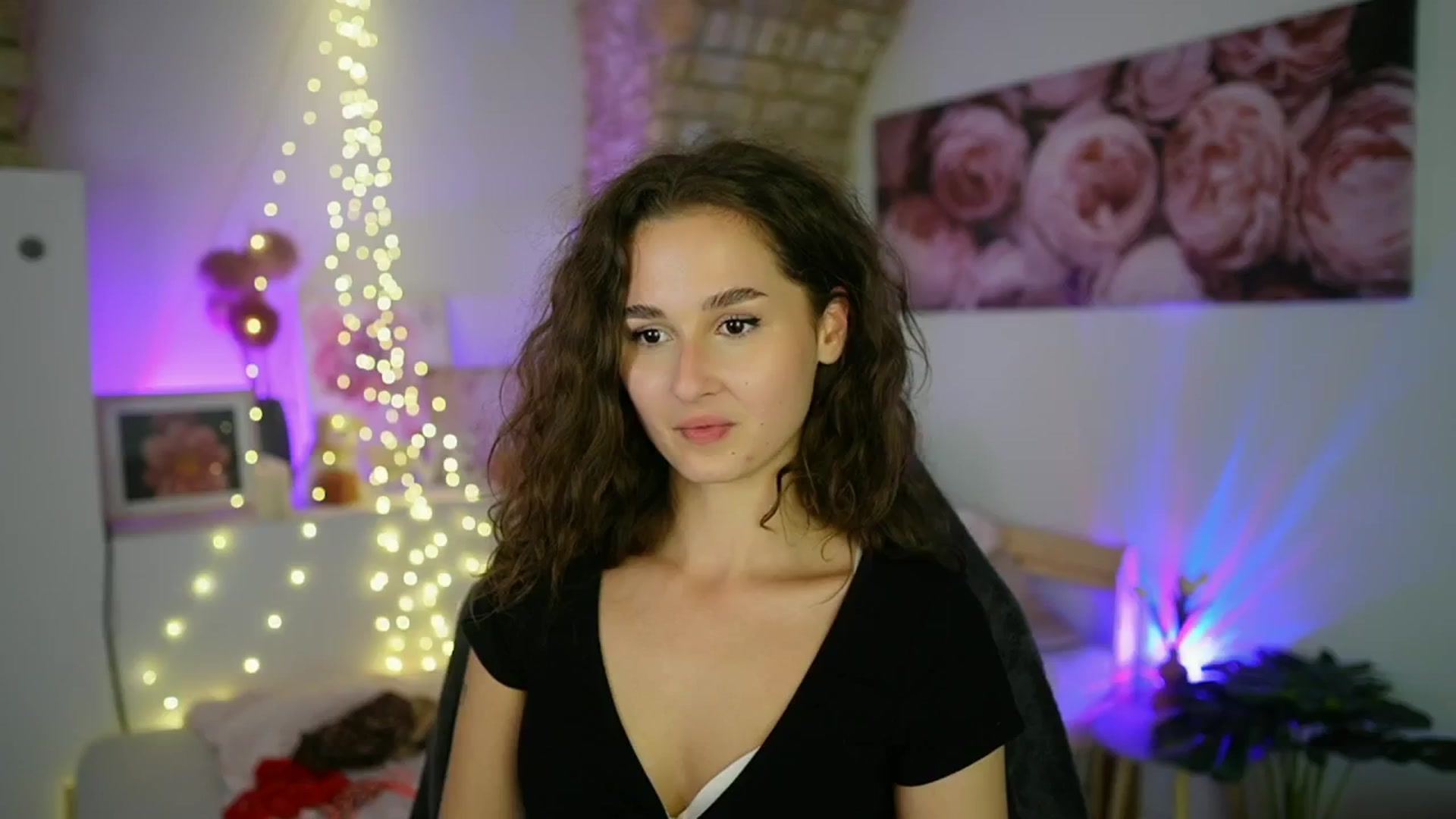 Gallery image thumbnail from Anita_Grey_'s myfreecams stream on, 09/06/2025, 21:18 image 20 of 20