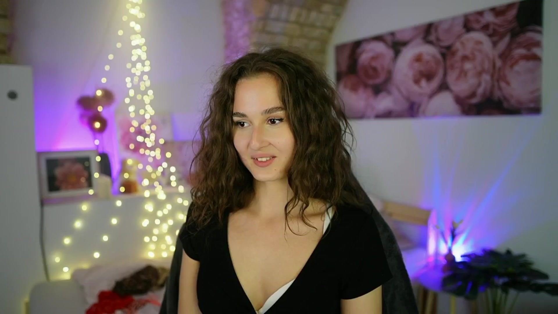 Gallery image thumbnail from Anita_Grey_'s myfreecams stream on, 09/06/2025, 21:18 image 15 of 20