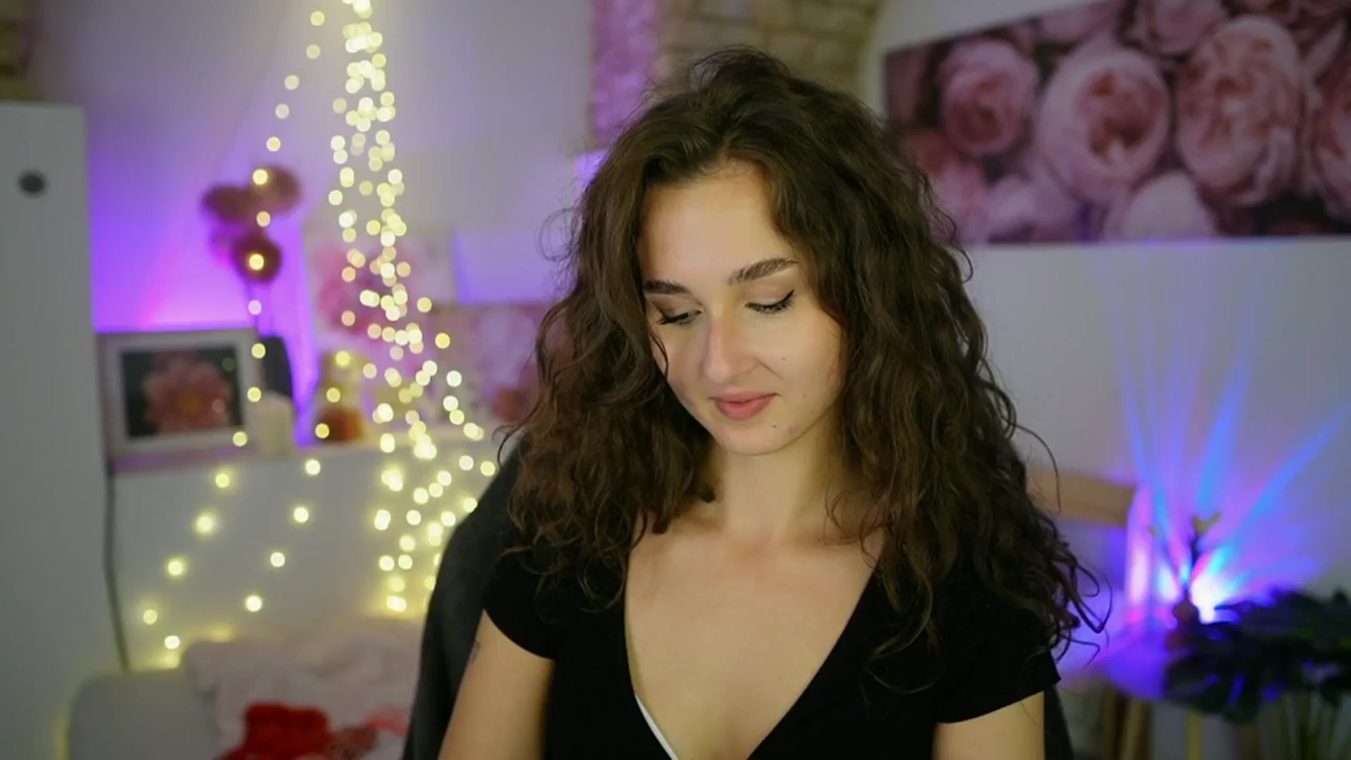 Gallery image thumbnail from Anita_Grey_'s myfreecams stream on, 09/06/2025, 23:15 image 8 of 20