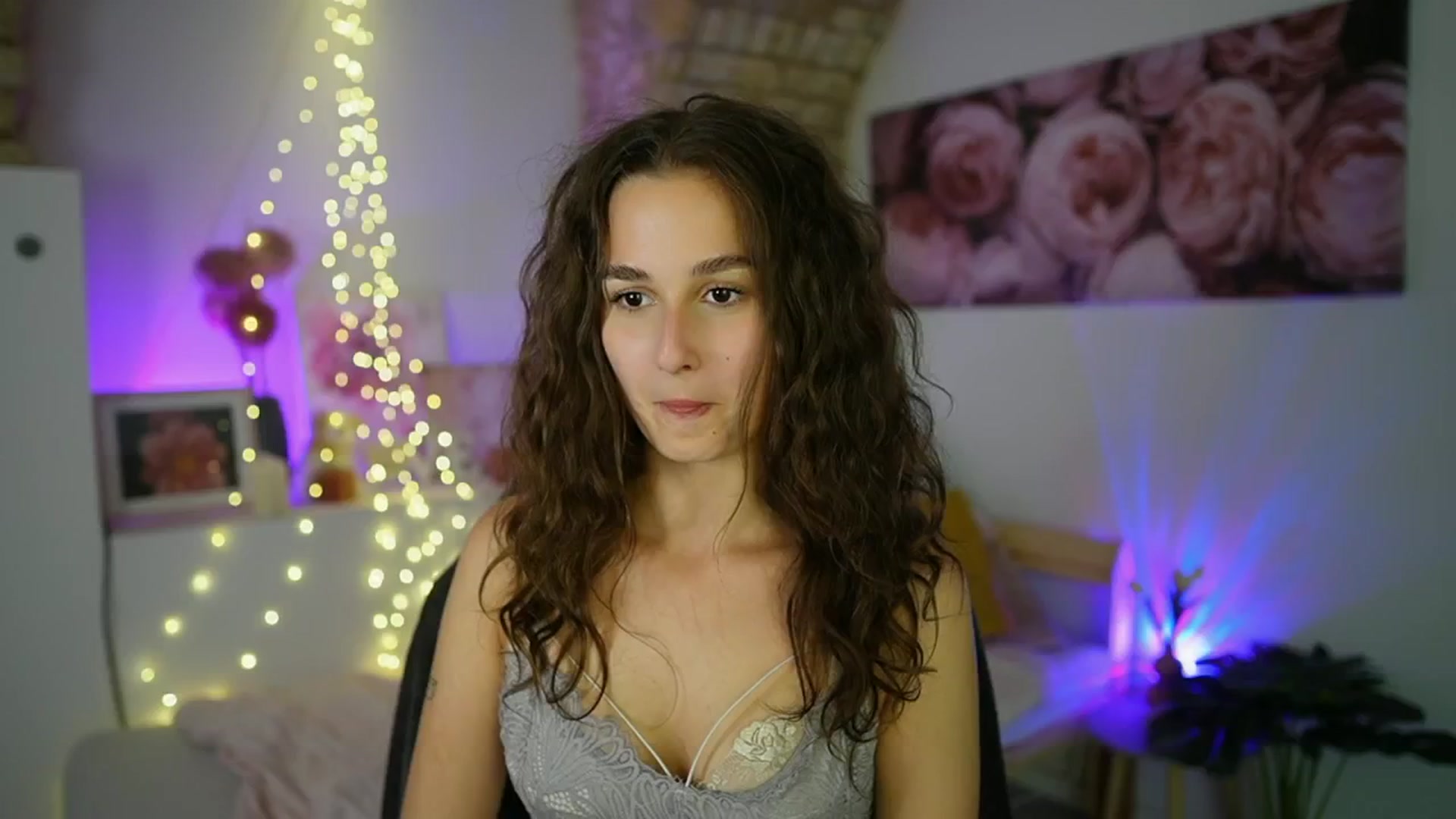 Gallery image thumbnail from Anita_Grey_'s myfreecams stream on, 09/07/2025, 19:50 image 9 of 20