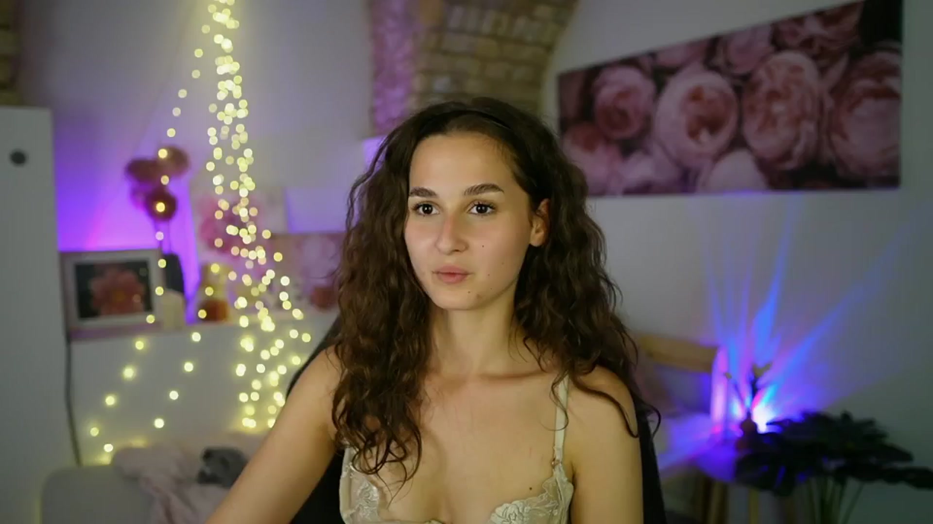 Gallery image thumbnail from Anita_Grey_'s myfreecams stream on, 09/07/2025, 19:50 image 5 of 20
