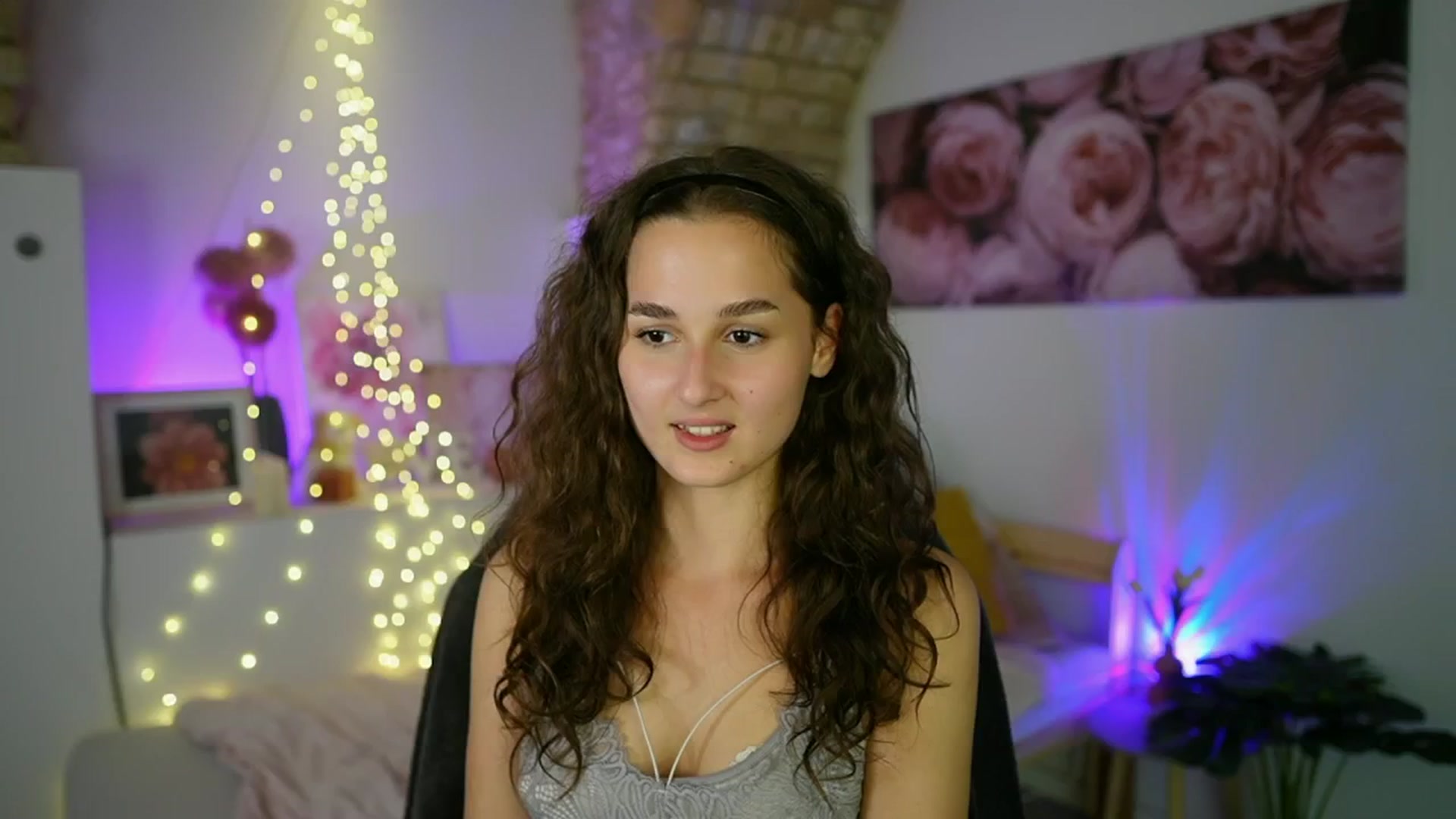 Gallery image thumbnail from Anita_Grey_'s myfreecams stream on, 09/07/2025, 19:50 image 1 of 20