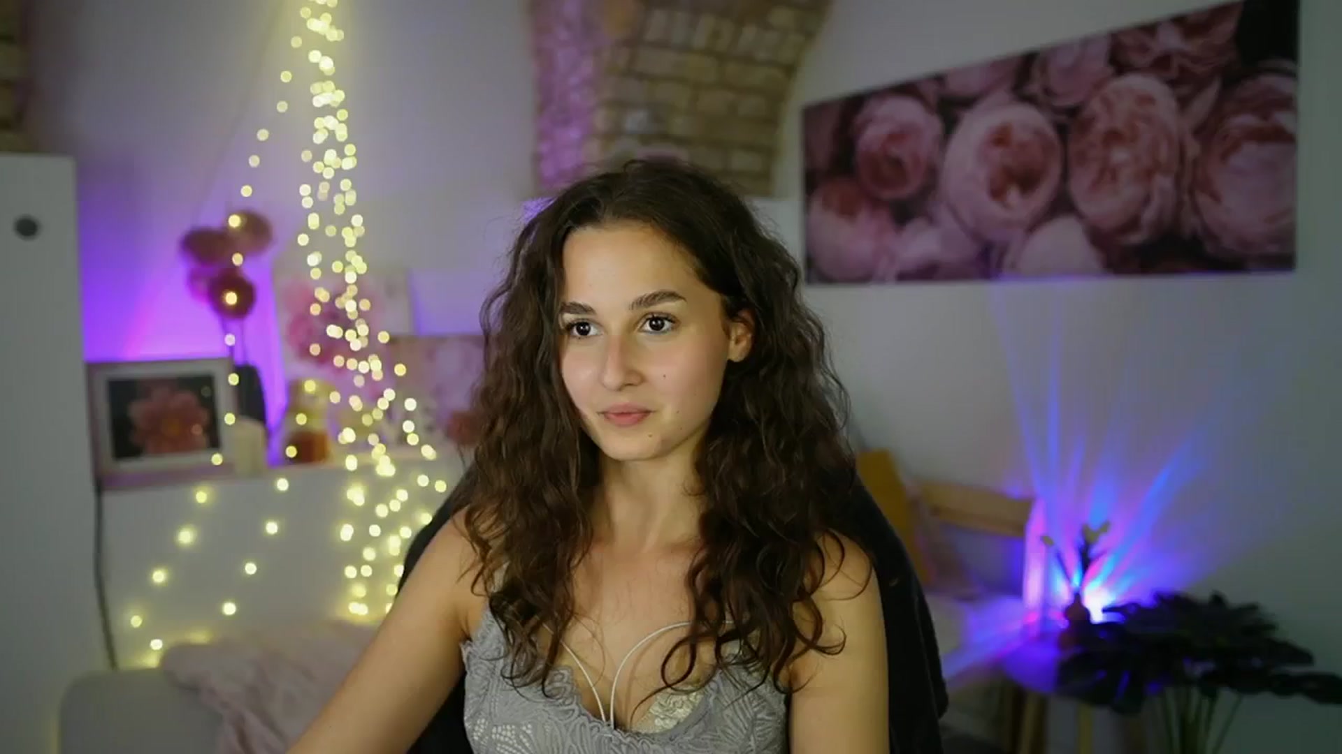 Gallery image thumbnail from Anita_Grey_'s myfreecams stream on, 09/07/2025, 19:50 image 12 of 20