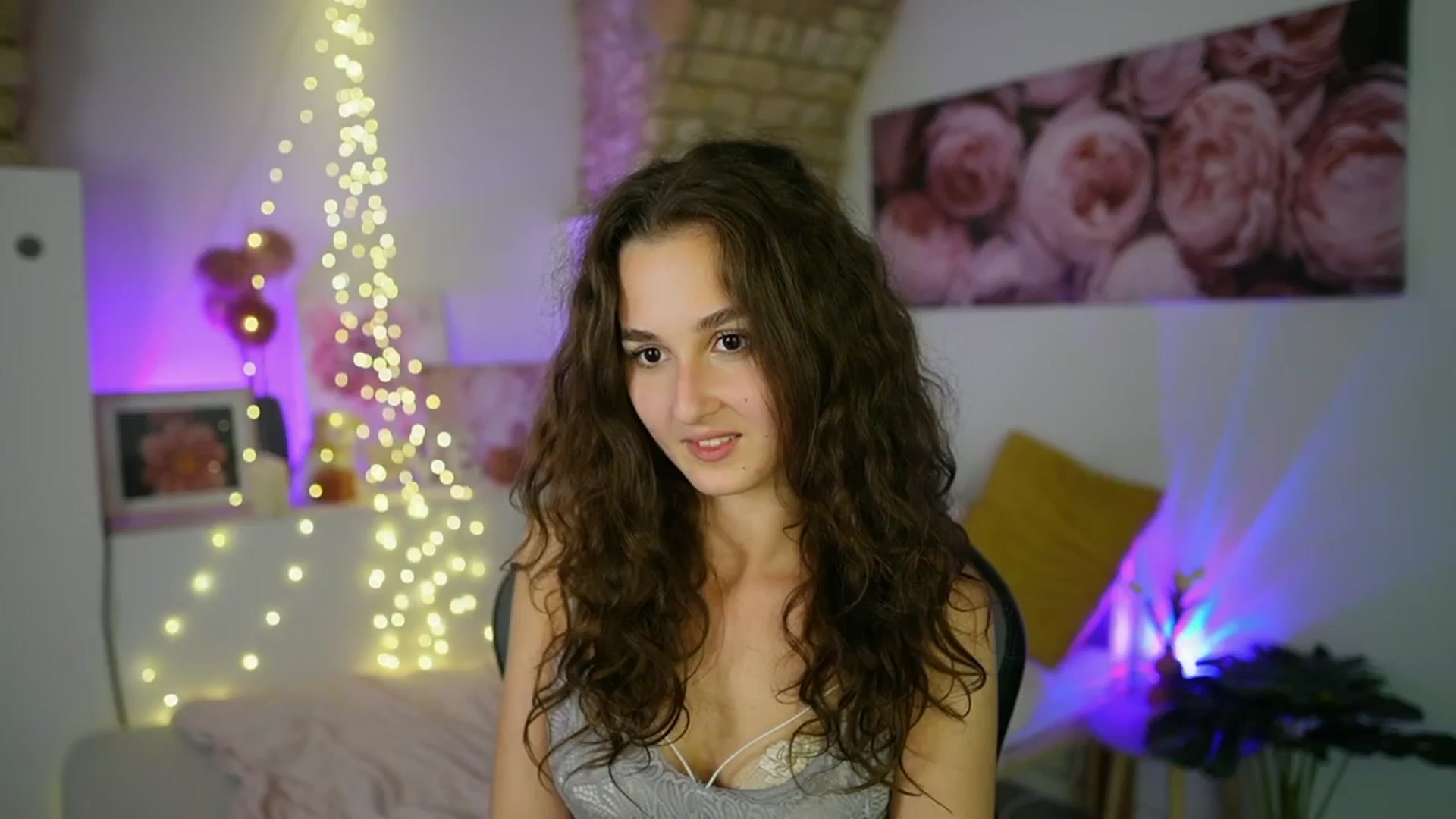 Gallery image thumbnail from Anita_Grey_'s myfreecams stream on, 09/07/2025, 22:34 image 1 of 20