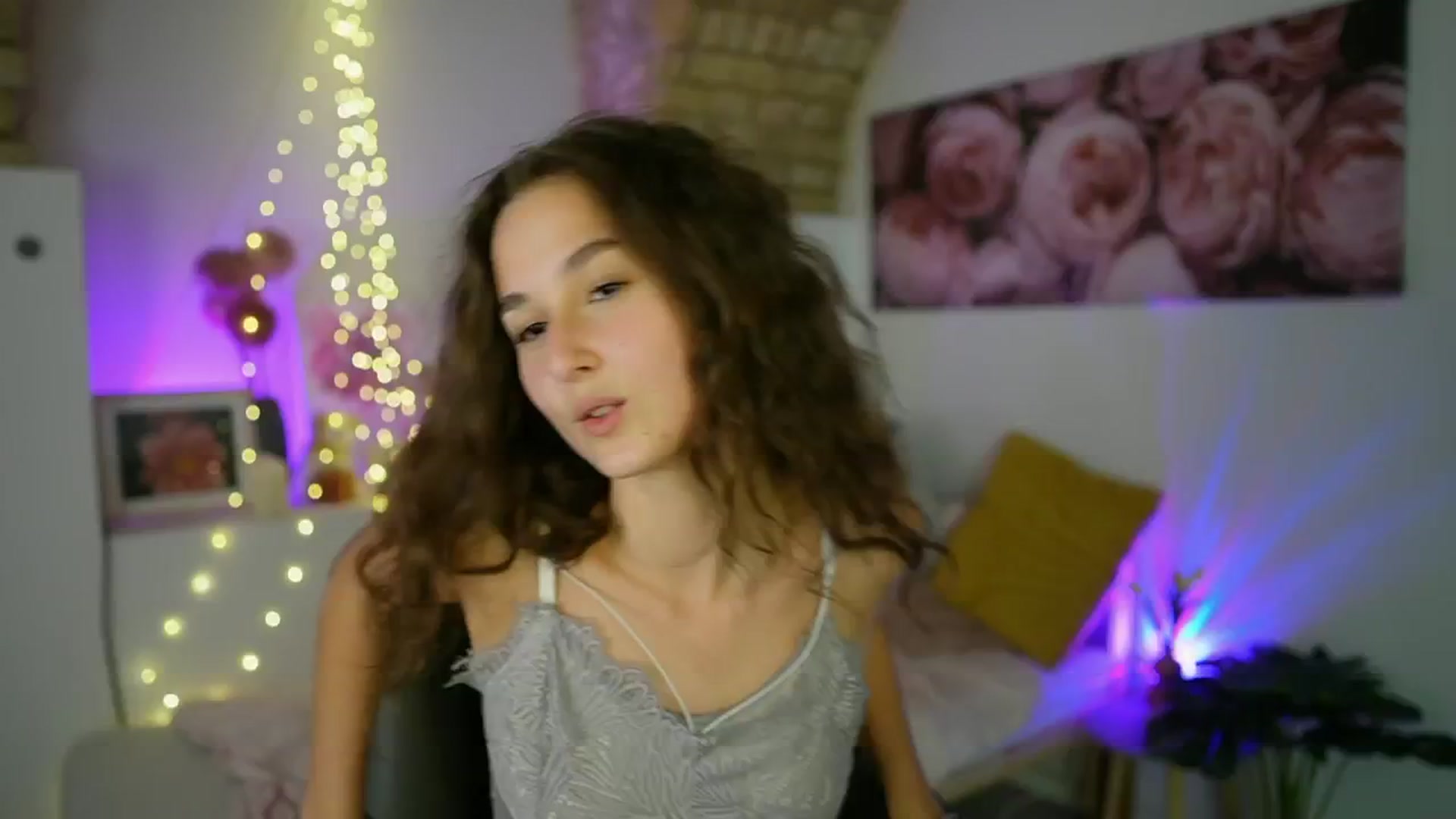 Gallery image thumbnail from Anita_Grey_'s myfreecams stream on, 09/07/2025, 22:34 image 12 of 20