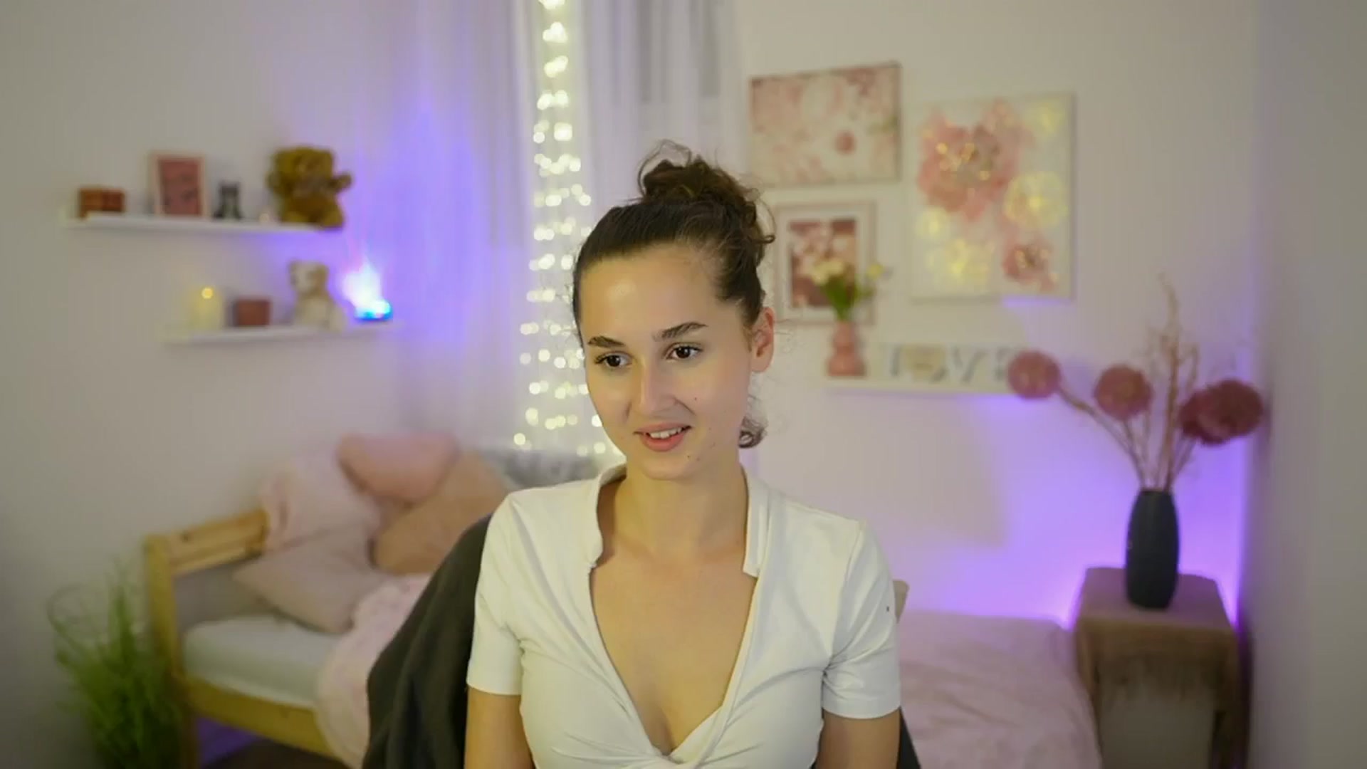 Gallery image thumbnail from Anita_Grey_'s myfreecams stream on, 09/09/2025, 22:55 image 1 of 20
