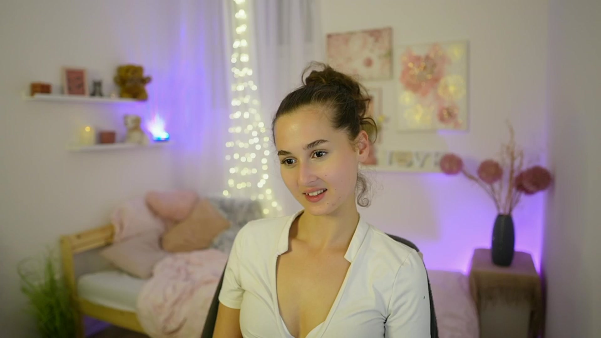 Gallery image thumbnail from Anita_Grey_'s myfreecams stream on, 09/09/2025, 22:55 image 13 of 20