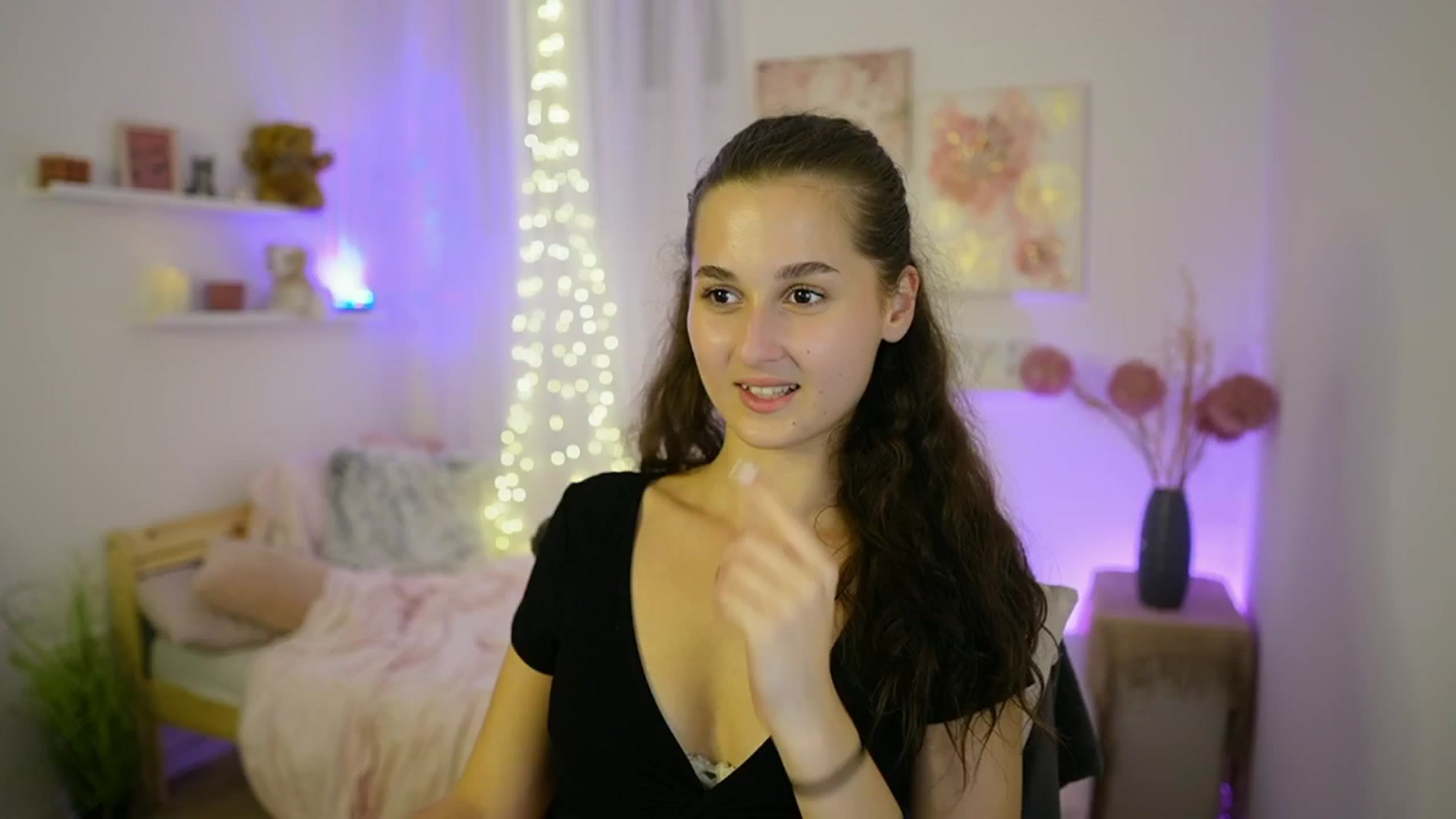 Gallery image thumbnail from Anita_Grey_'s myfreecams stream on, 09/10/2025, 21:56 image 18 of 20