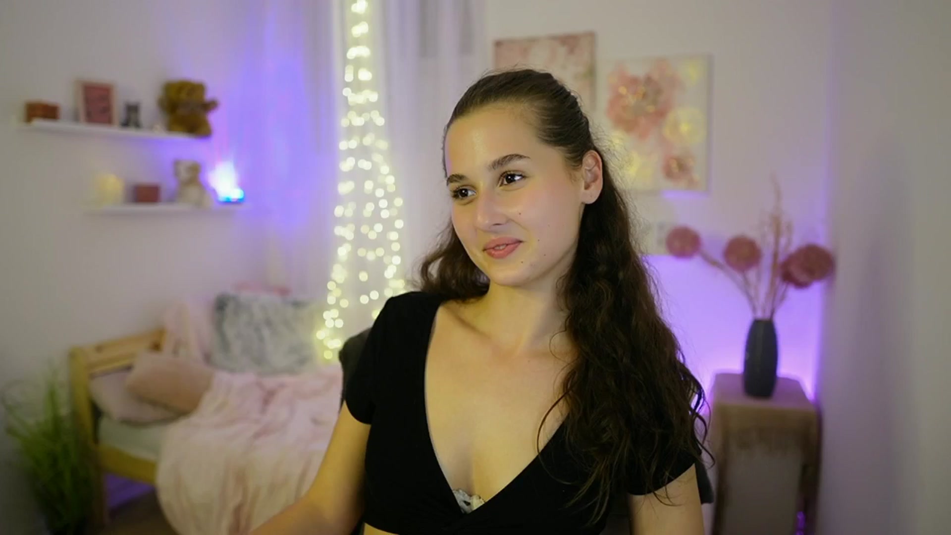 Gallery image thumbnail from Anita_Grey_'s myfreecams stream on, 09/10/2025, 21:56 image 20 of 20
