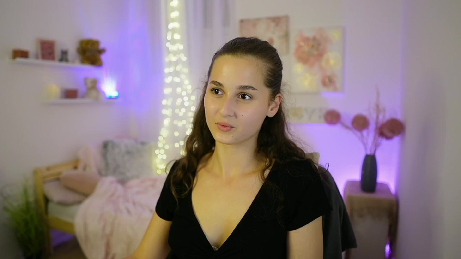 Gallery image thumbnail from Anita_Grey_'s myfreecams stream on, 09/10/2025, 22:42 image 20 of 20