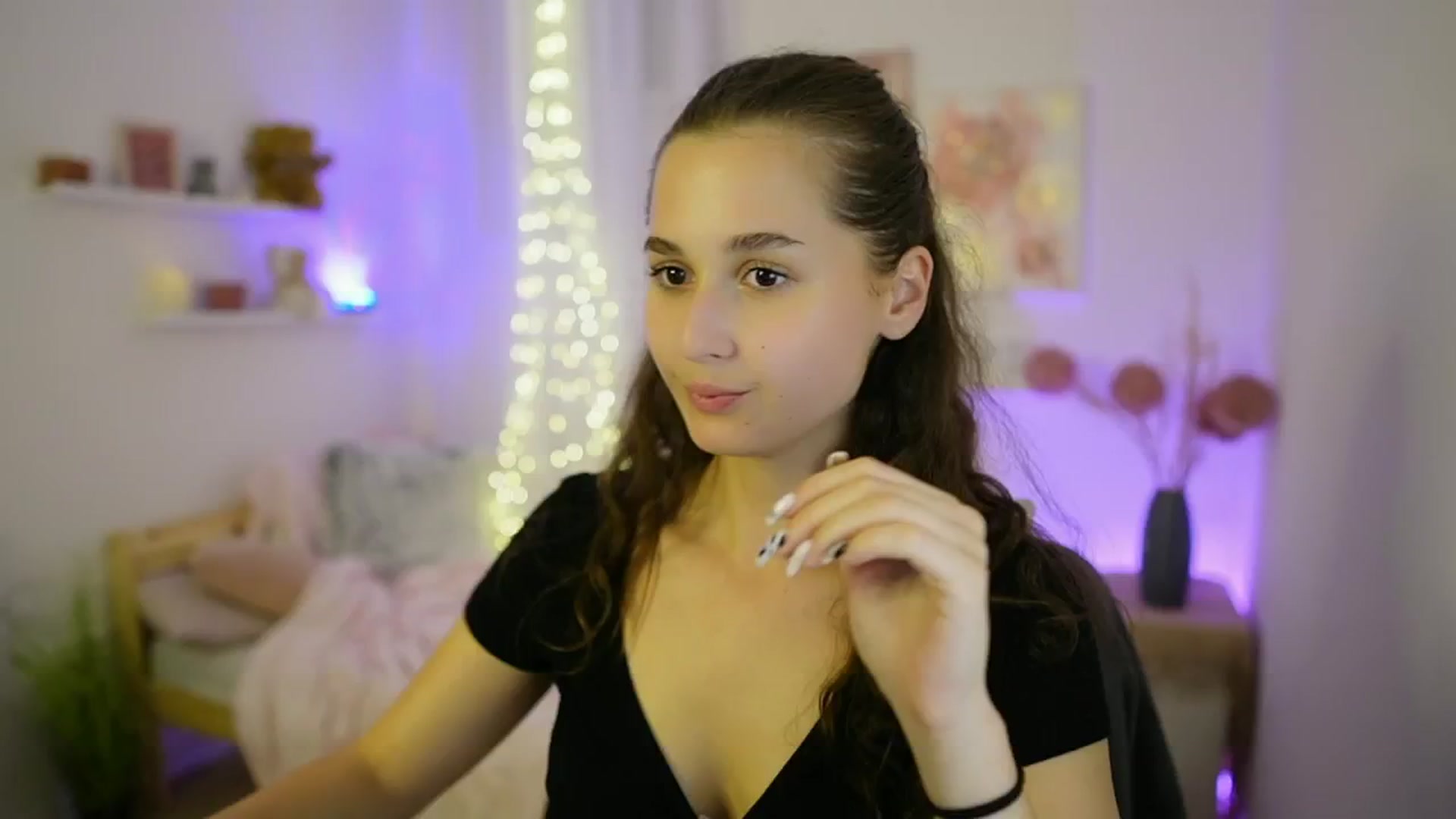Gallery image thumbnail from Anita_Grey_'s myfreecams stream on, 09/10/2025, 22:42 image 9 of 20