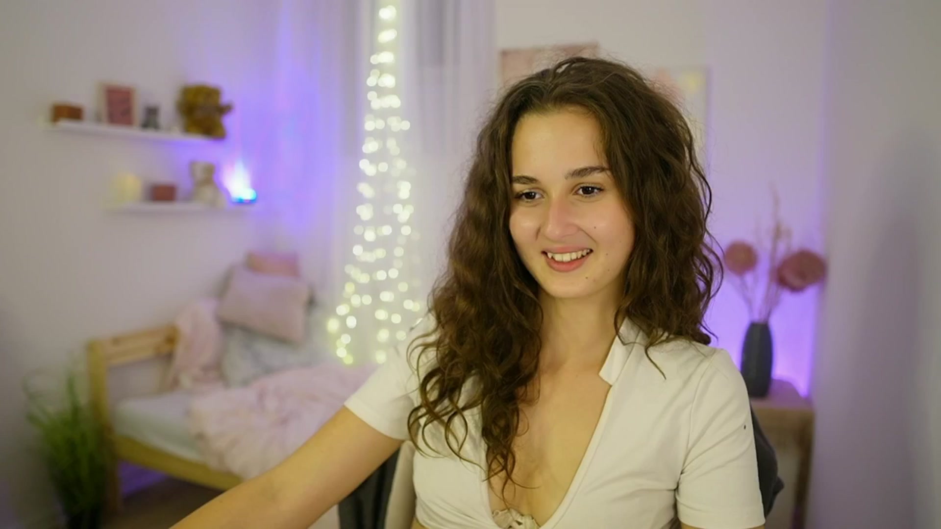 Gallery image thumbnail from Anita_Grey_'s myfreecams stream on, 09/11/2025, 22:35 image 5 of 20