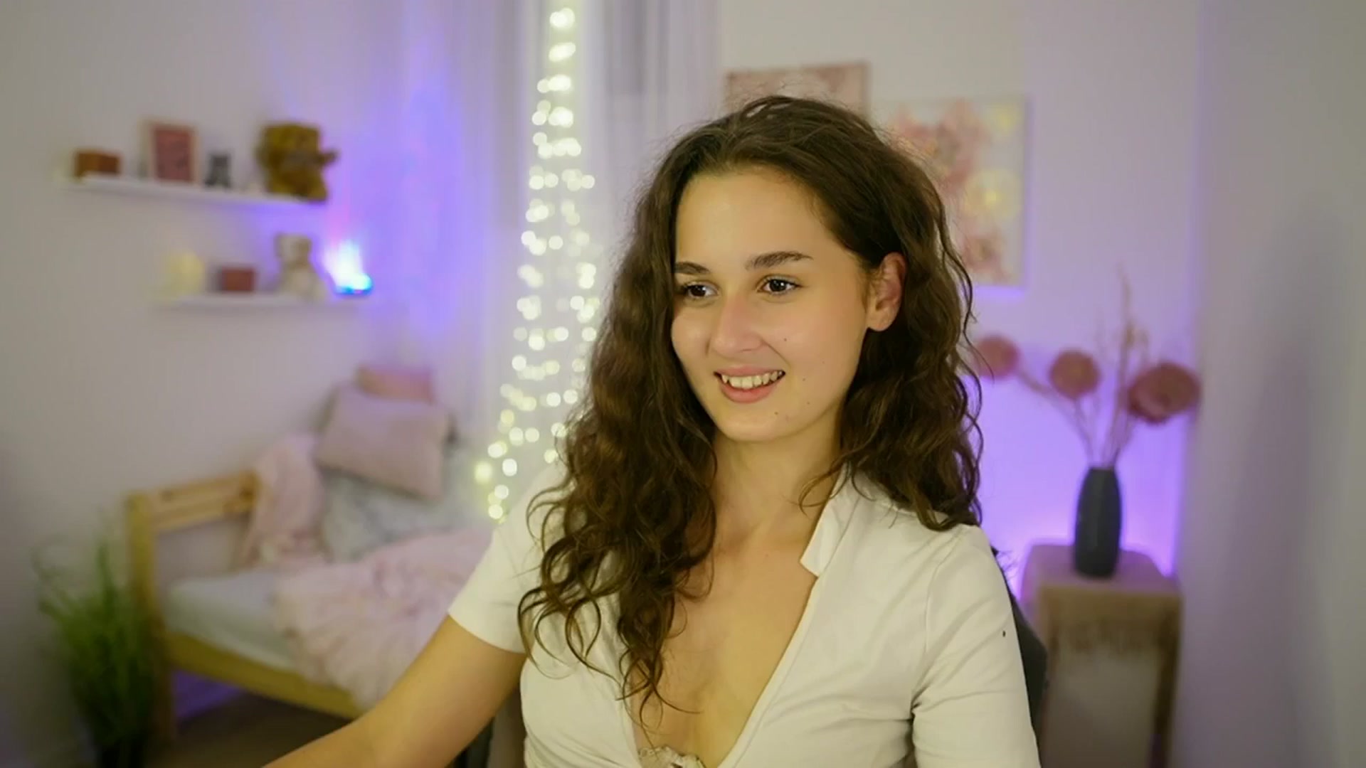 Gallery image thumbnail from Anita_Grey_'s myfreecams stream on, 09/11/2025, 22:35 image 8 of 20