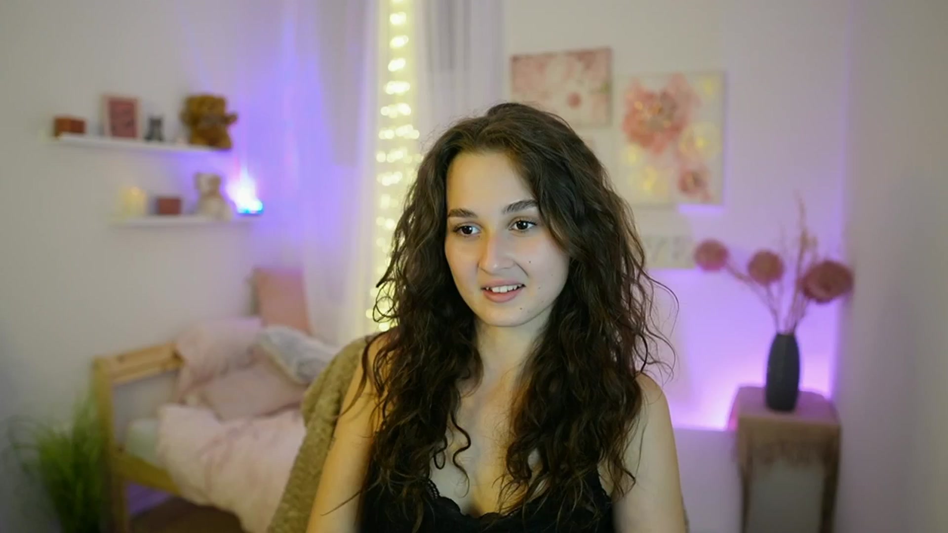 Gallery image thumbnail from Anita_Grey_'s myfreecams stream on, 09/13/2025, 19:45 image 6 of 20