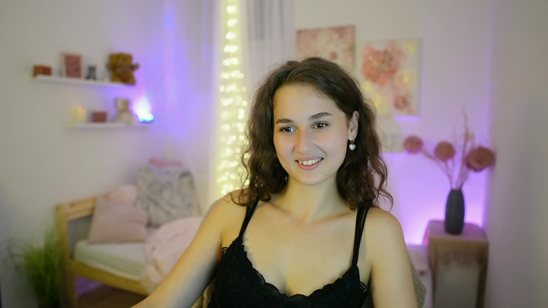 Gallery image thumbnail from Anita_Grey_'s myfreecams stream on, 09/13/2025, 20:35 image 12 of 20