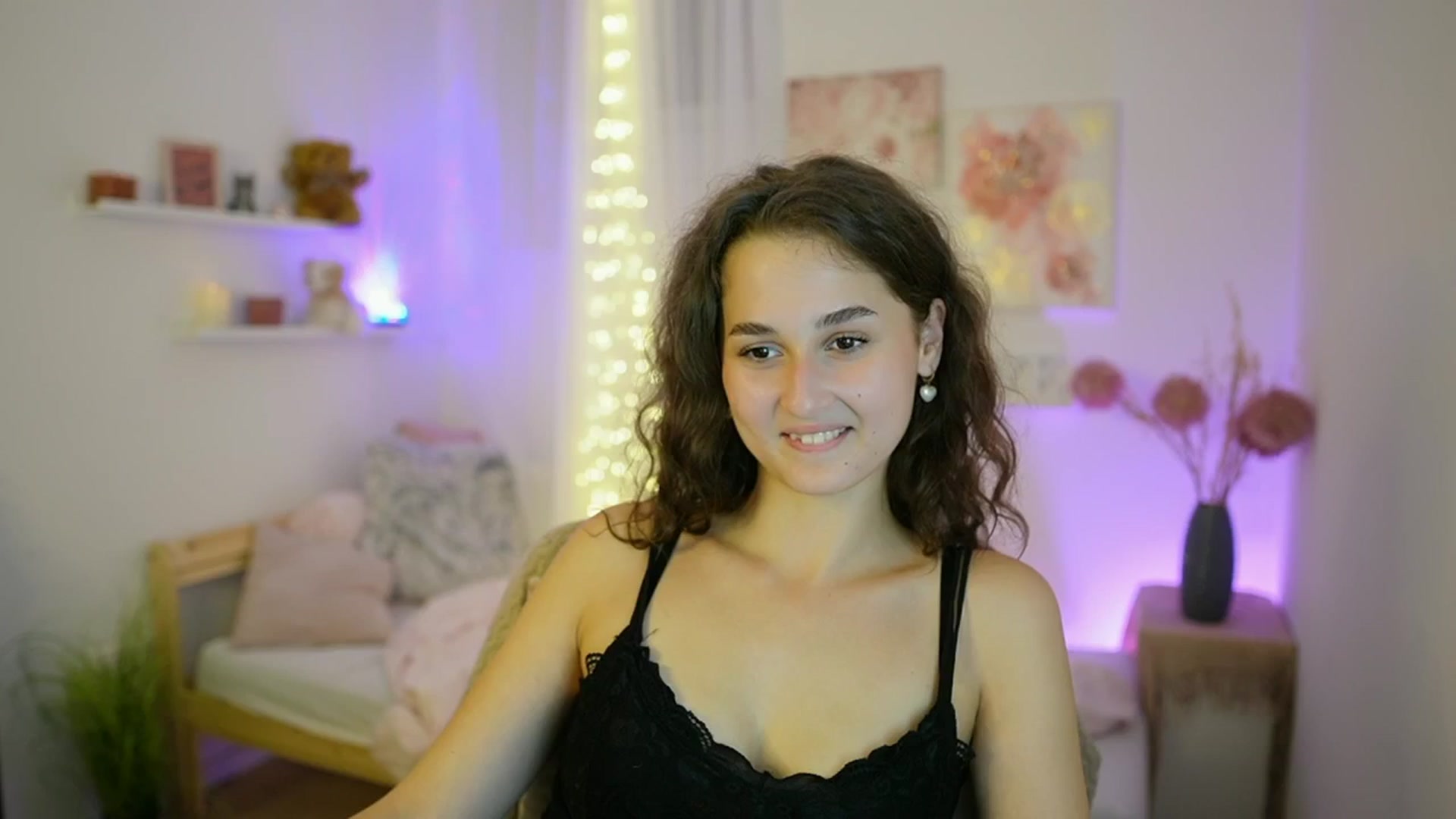 Gallery image thumbnail from Anita_Grey_'s myfreecams stream on, 09/13/2025, 20:35 image 13 of 20