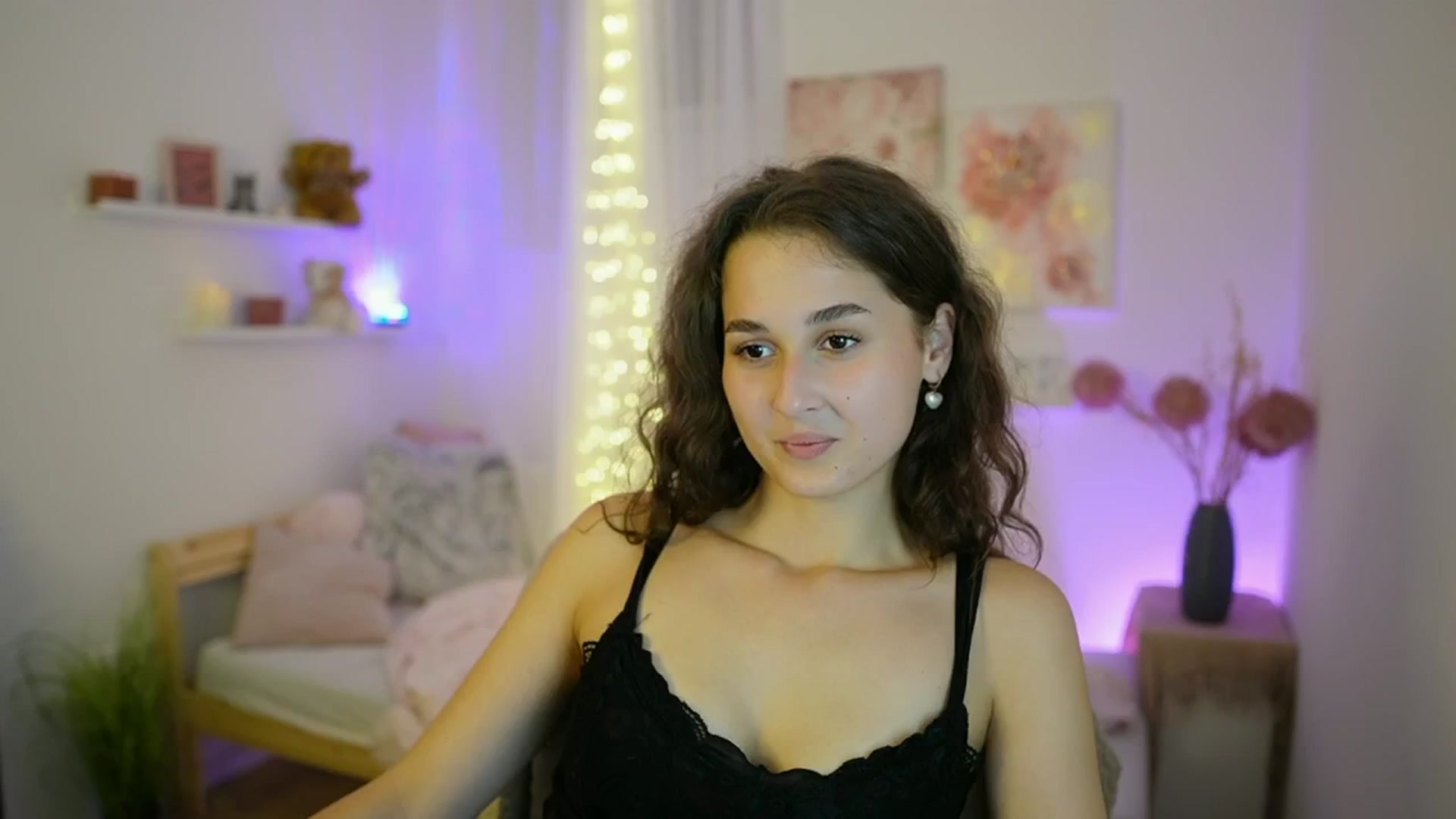 Gallery image thumbnail from Anita_Grey_'s myfreecams stream on, 09/13/2025, 20:35 image 17 of 20