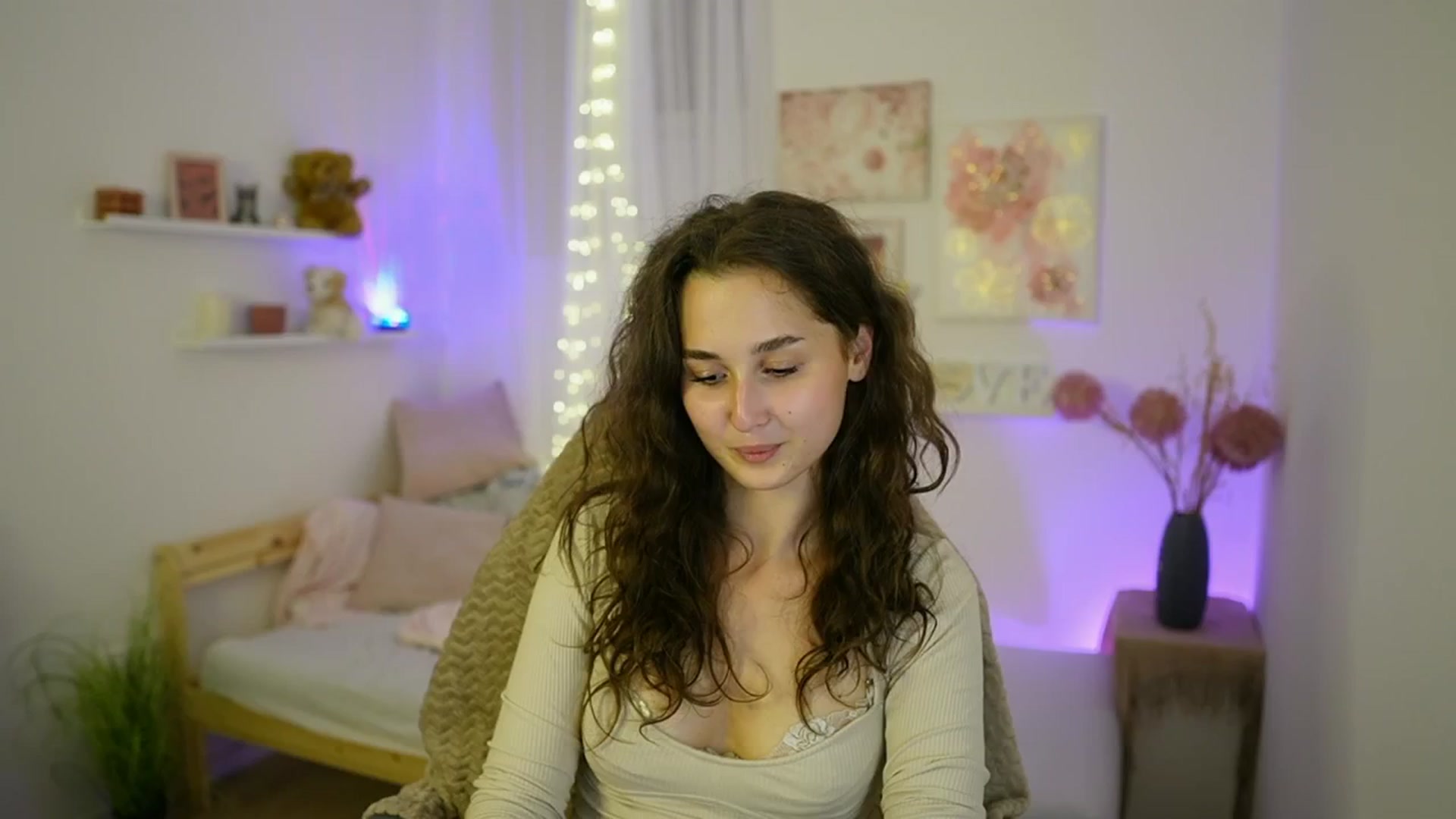Gallery image thumbnail from Anita_Grey_'s myfreecams stream on, 09/14/2025, 23:44 image 7 of 20