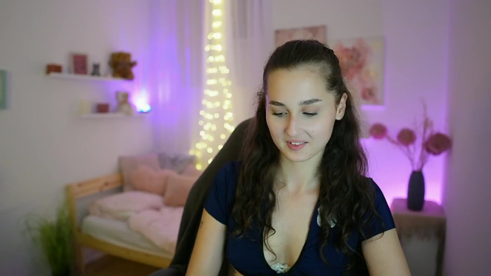 Gallery image thumbnail from Anita_Grey_'s myfreecams stream on, 09/15/2025, 20:02 image 2 of 20