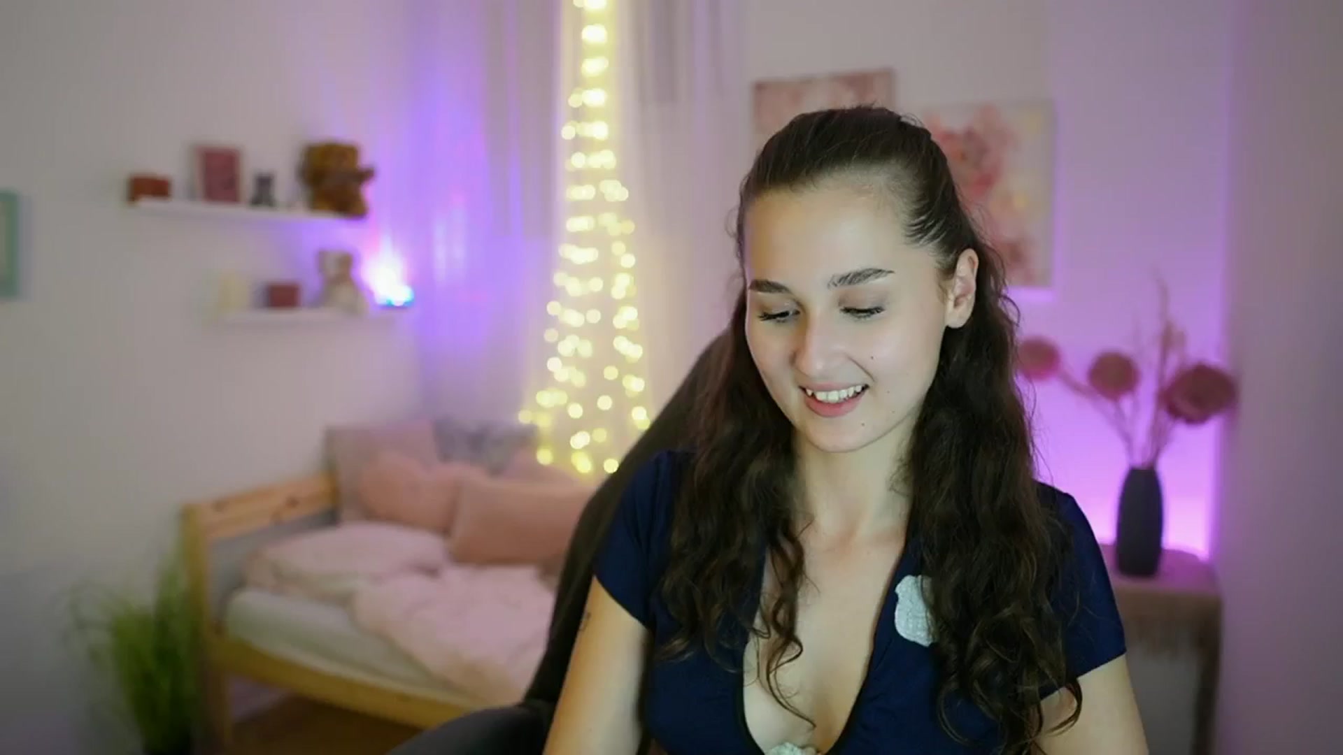 Gallery image thumbnail from Anita_Grey_'s myfreecams stream on, 09/15/2025, 20:02 image 3 of 20