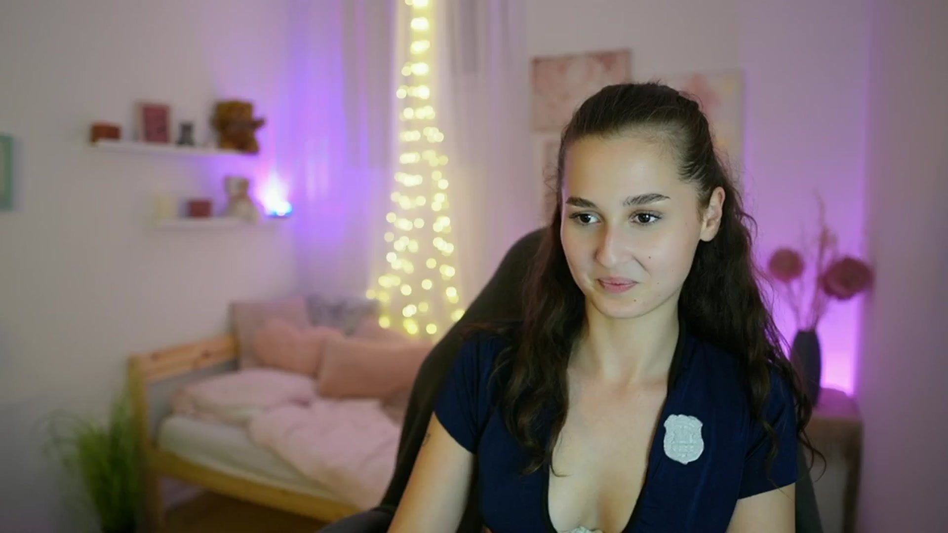 Gallery image thumbnail from Anita_Grey_'s myfreecams stream on, 09/15/2025, 20:02 image 7 of 20