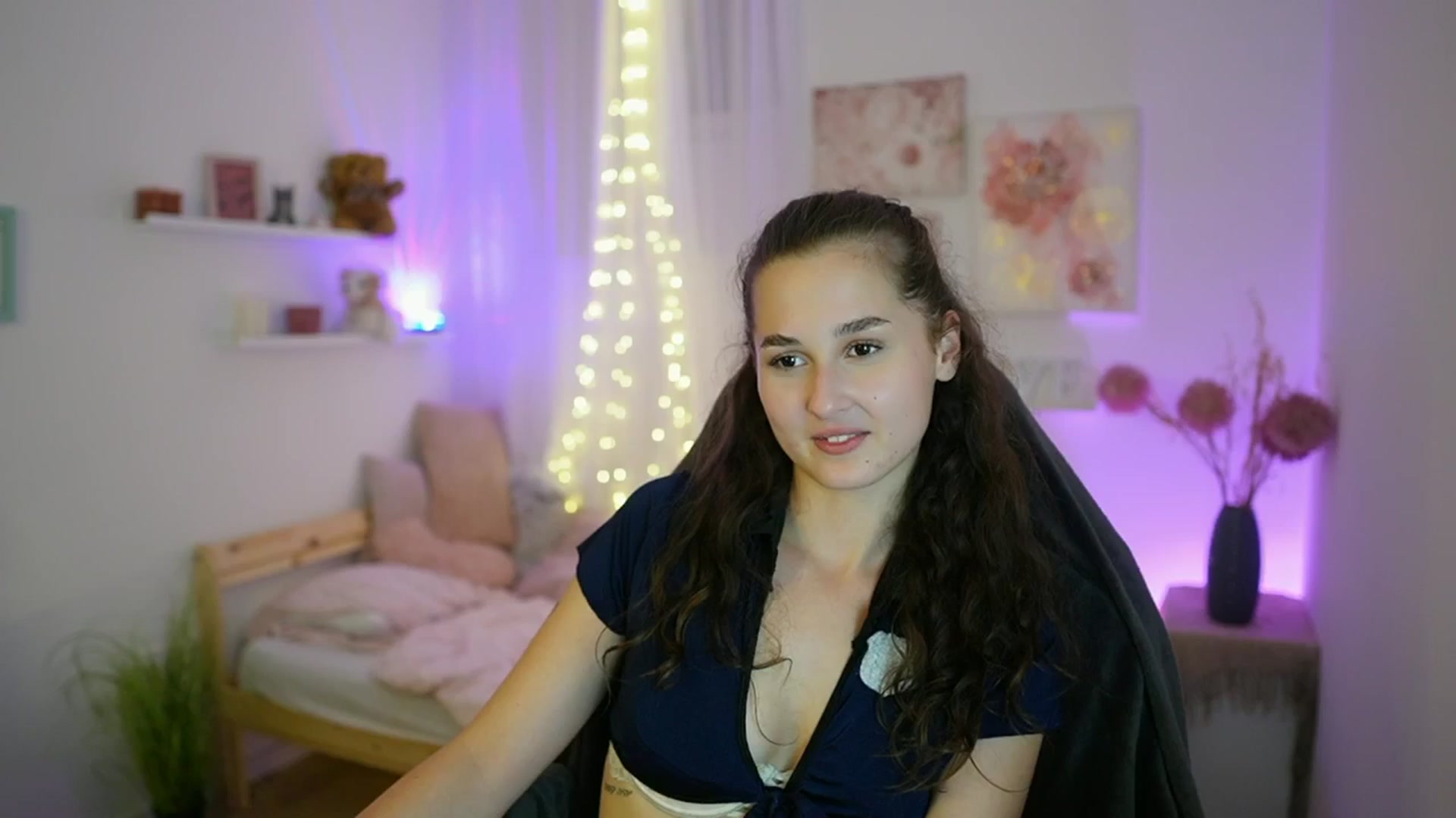 Gallery image thumbnail from Anita_Grey_'s myfreecams stream on, 09/15/2025, 21:54 image 8 of 20