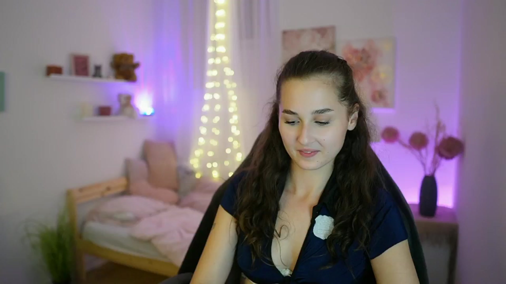 Gallery image thumbnail from Anita_Grey_'s myfreecams stream on, 09/15/2025, 21:54 image 3 of 20