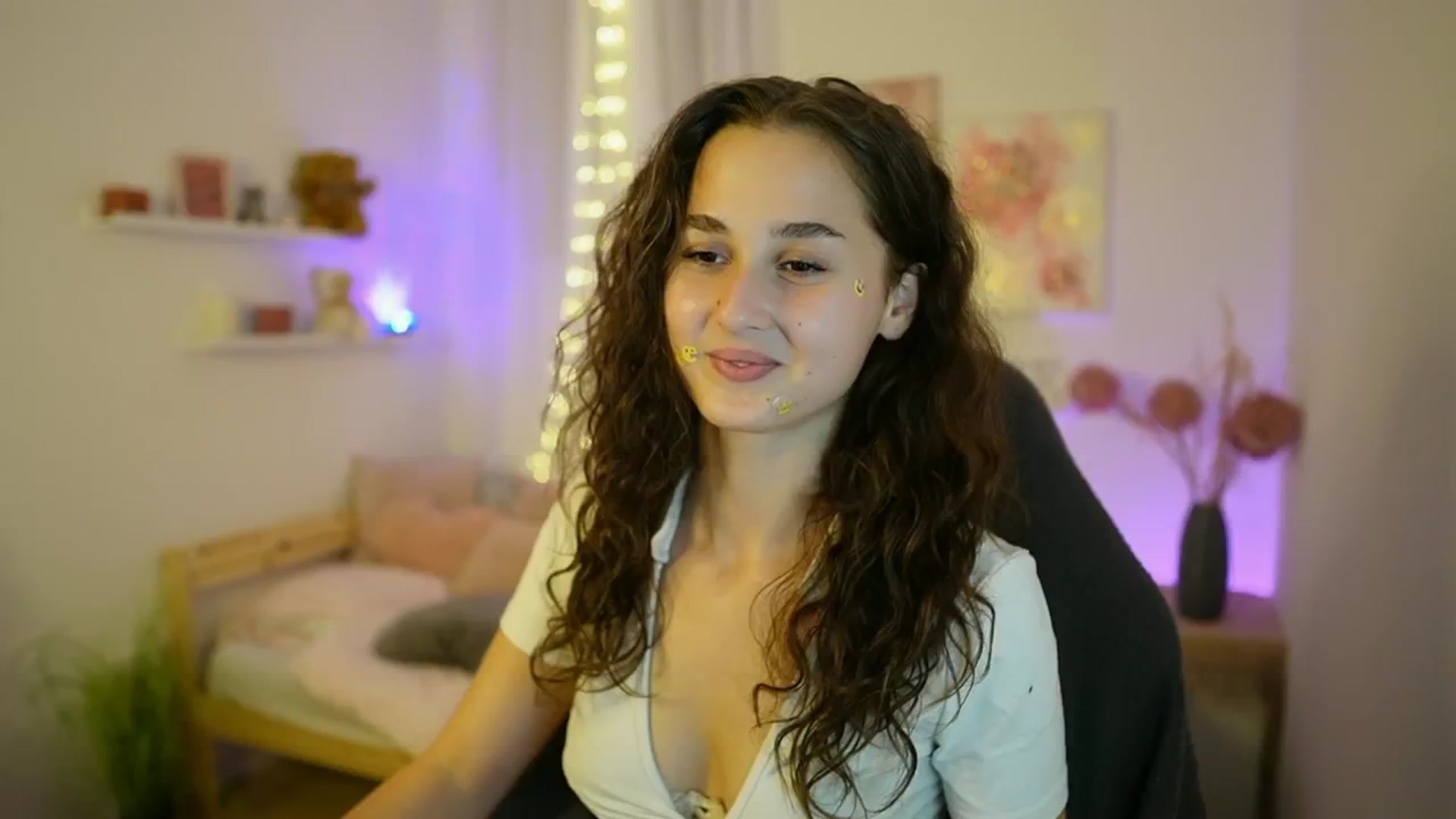 Gallery image thumbnail from Anita_Grey_'s myfreecams stream on, 09/16/2025, 19:41 image 2 of 20