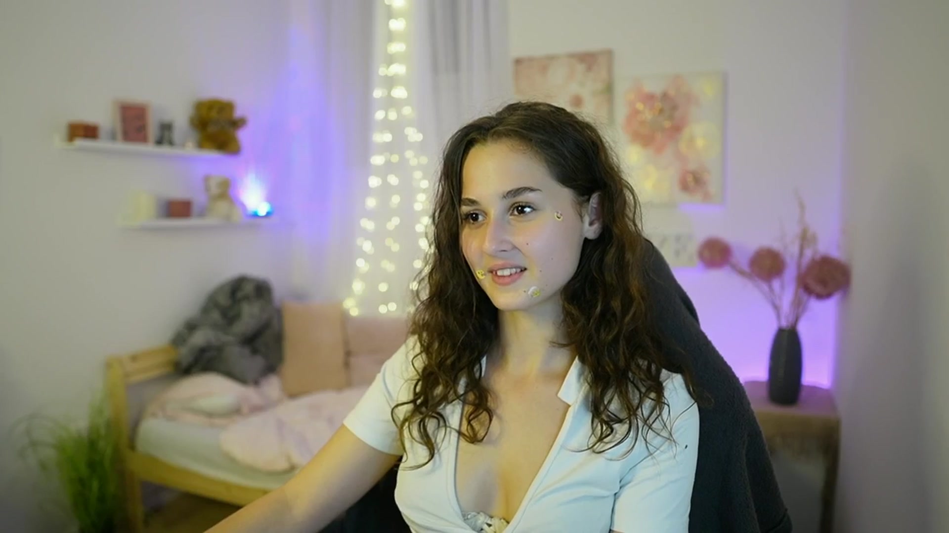 Gallery image thumbnail from Anita_Grey_'s myfreecams stream on, 09/16/2025, 20:24 image 20 of 20