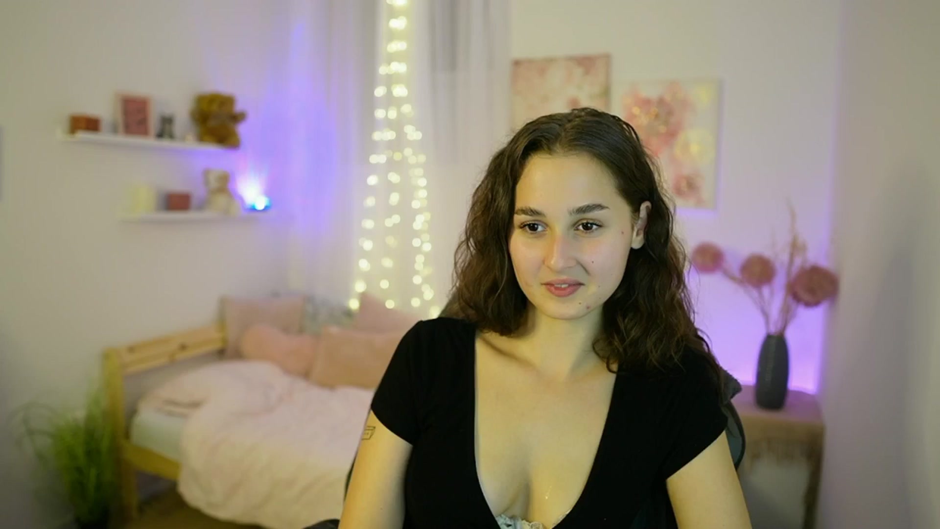 Gallery image thumbnail from Anita_Grey_'s myfreecams stream on, 09/19/2025, 19:16 image 7 of 20