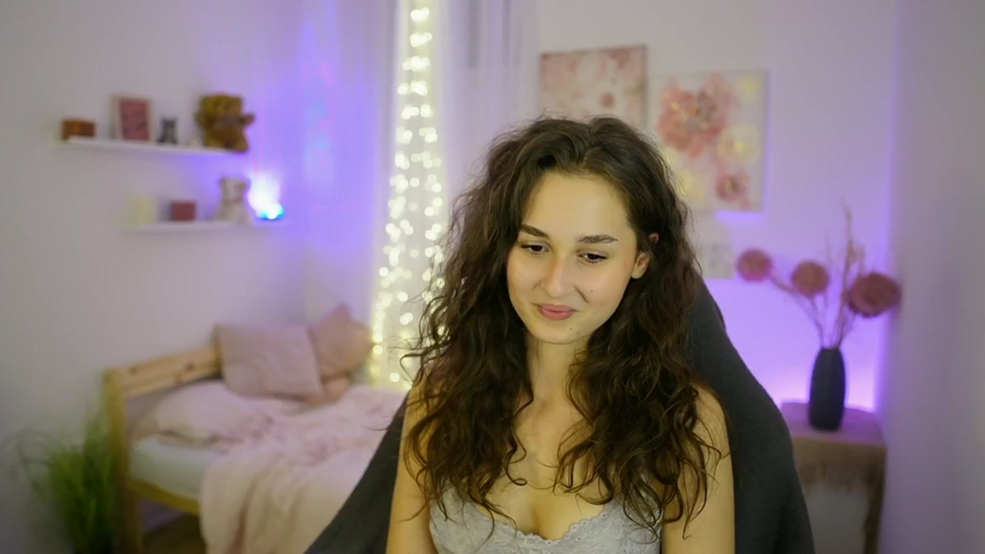 Gallery image thumbnail from Anita_Grey_'s myfreecams stream on, 09/21/2025, 22:51 image 4 of 20