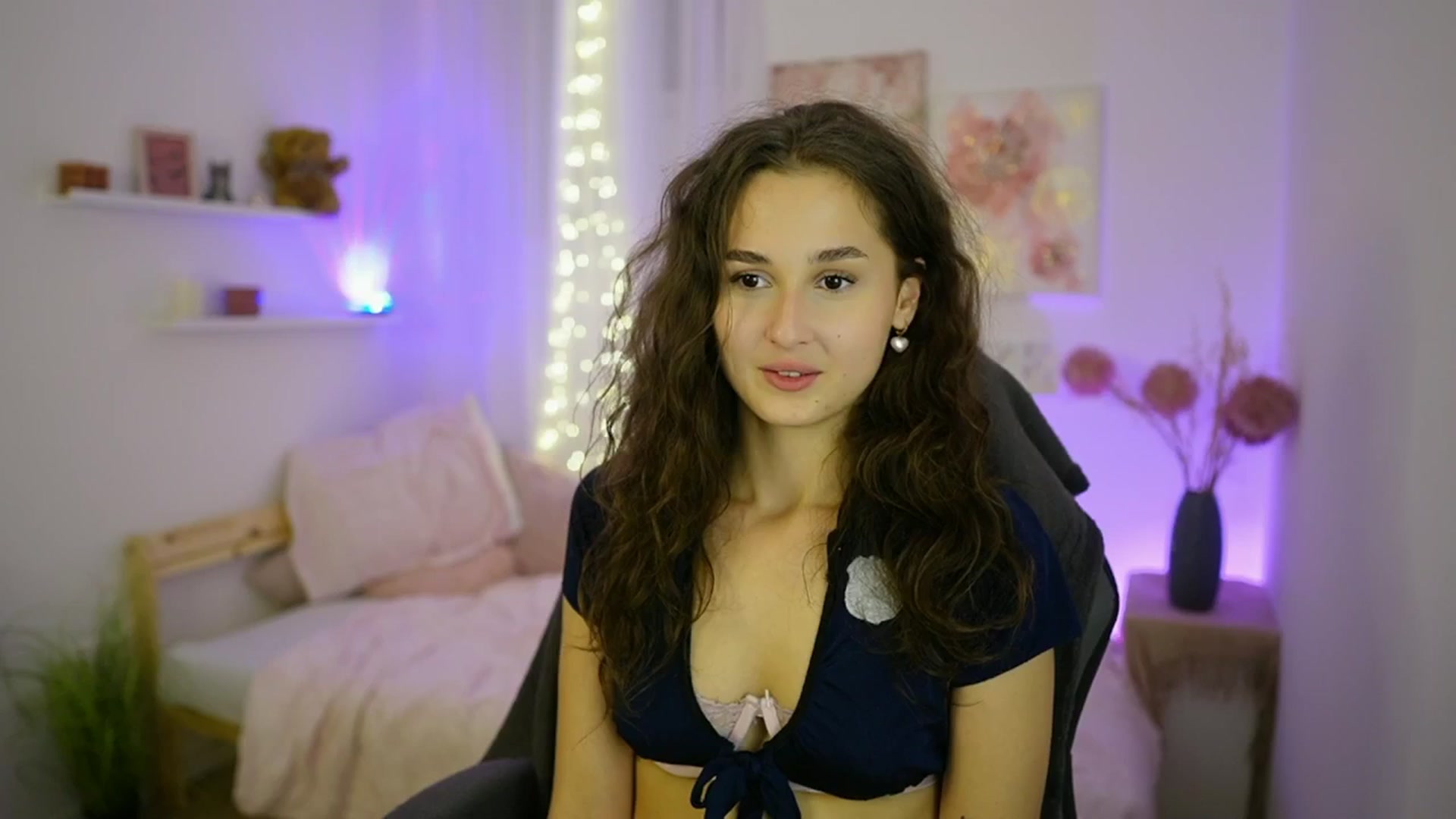 Gallery image thumbnail from Anita_Grey_'s myfreecams stream on, 09/22/2025, 22:46 image 11 of 20