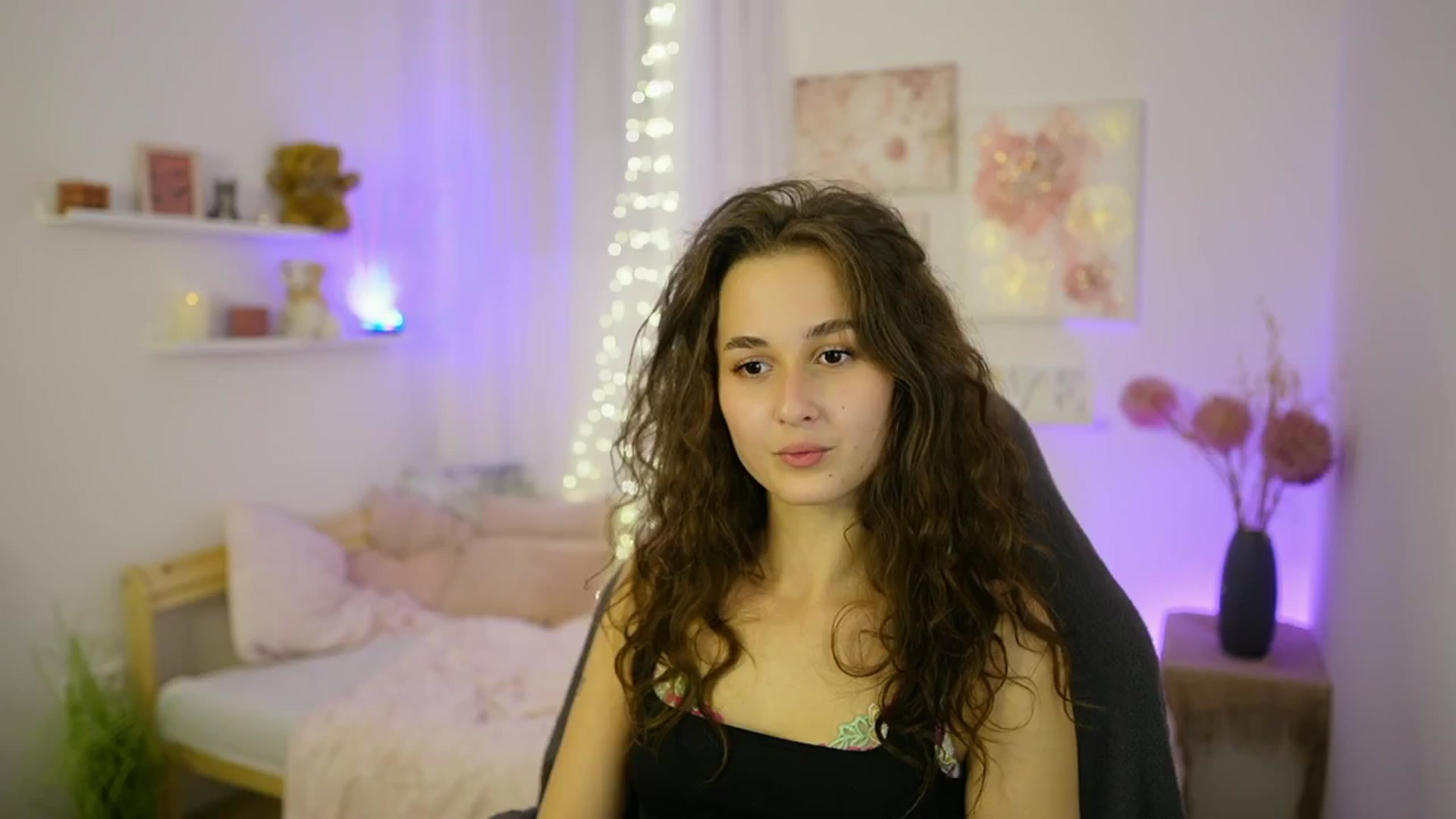 Gallery image thumbnail from Anita_Grey_'s myfreecams stream on, 10/01/2025, 24:04 image 10 of 20