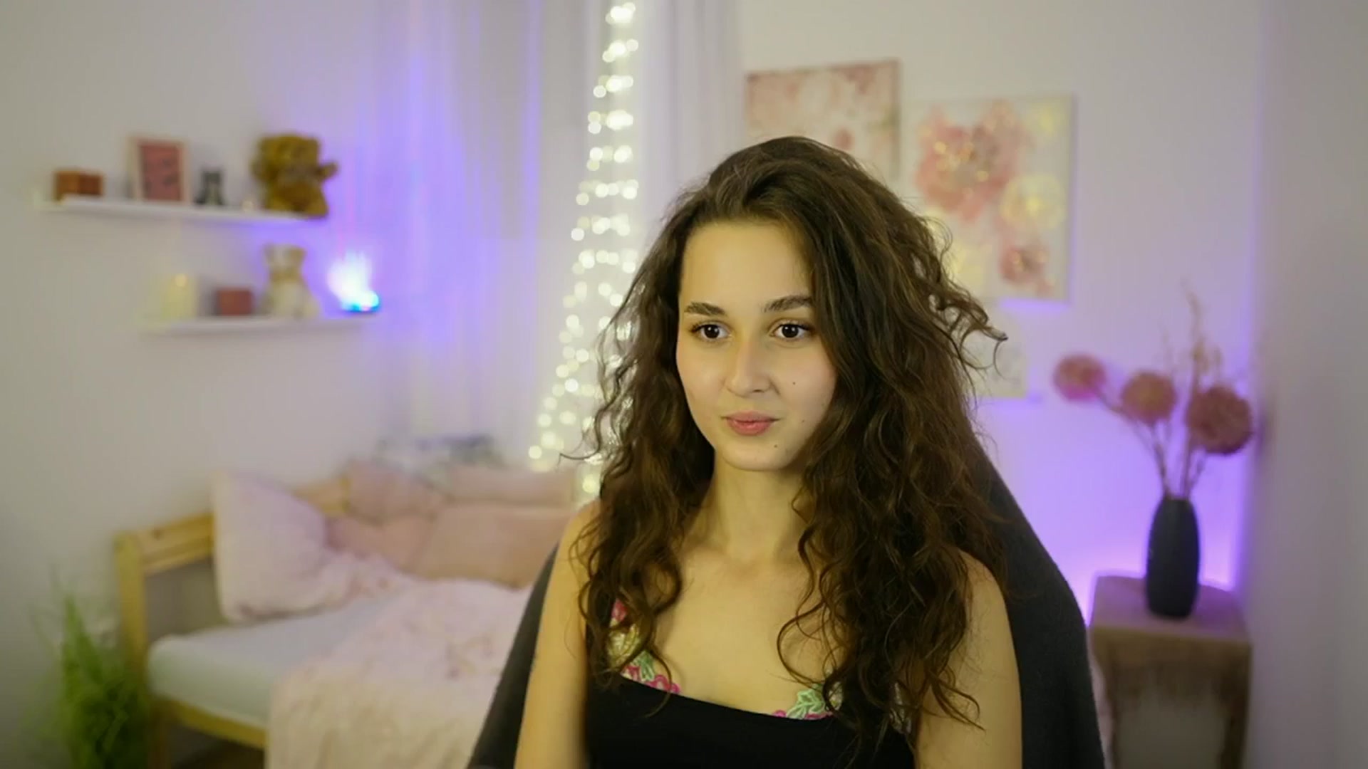 Gallery image thumbnail from Anita_Grey_'s myfreecams stream on, 10/01/2025, 24:04 image 8 of 20