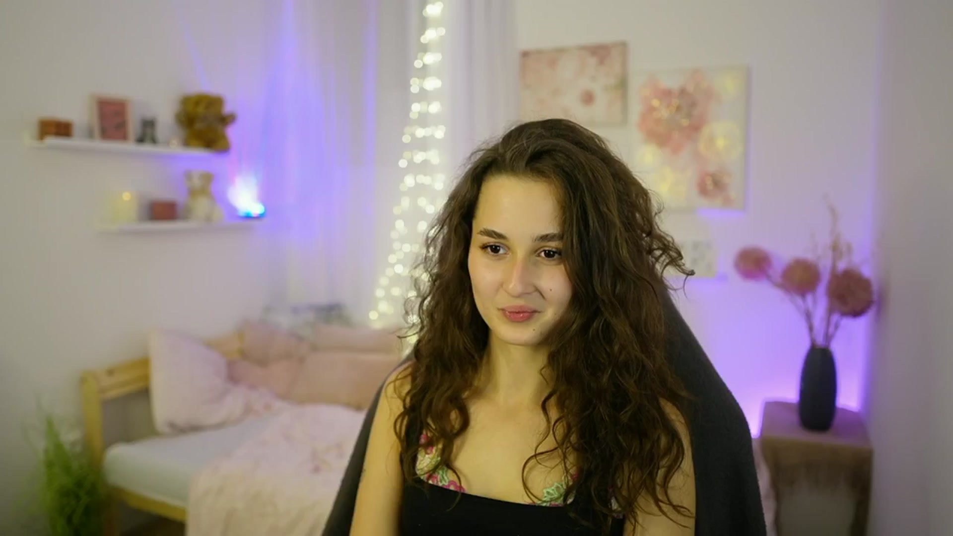 Gallery image thumbnail from Anita_Grey_'s myfreecams stream on, 10/01/2025, 24:04 image 9 of 20