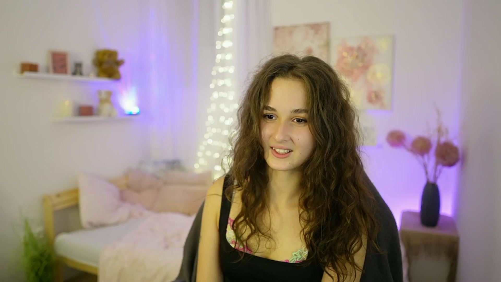 Gallery image thumbnail from Anita_Grey_'s myfreecams stream on, 10/01/2025, 24:04 image 3 of 20