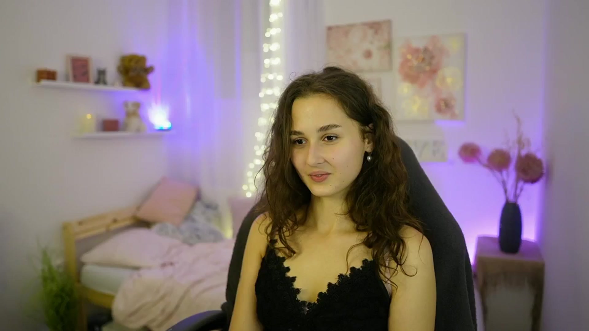 Gallery image thumbnail from Anita_Grey_'s myfreecams stream on, 10/02/2025, 20:48 image 11 of 20