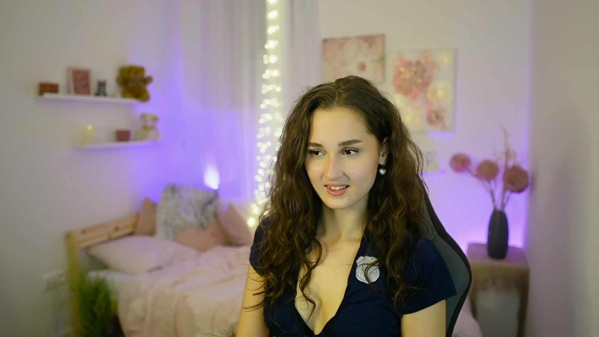 Gallery image thumbnail from Anita_Grey_'s myfreecams stream on, 10/10/2025, 23:11 image 3 of 20