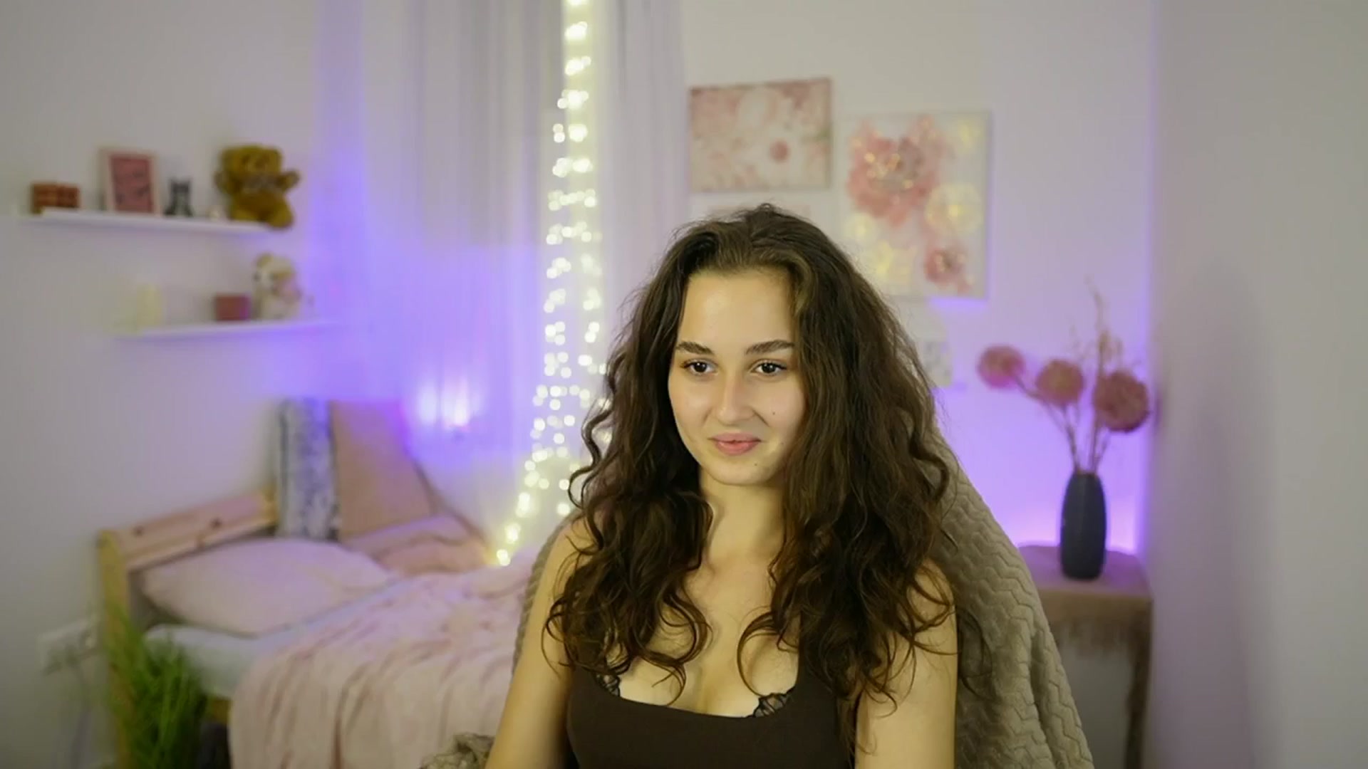 Gallery image thumbnail from Anita_Grey_'s myfreecams stream on, 10/12/2025, 23:22 image 4 of 20