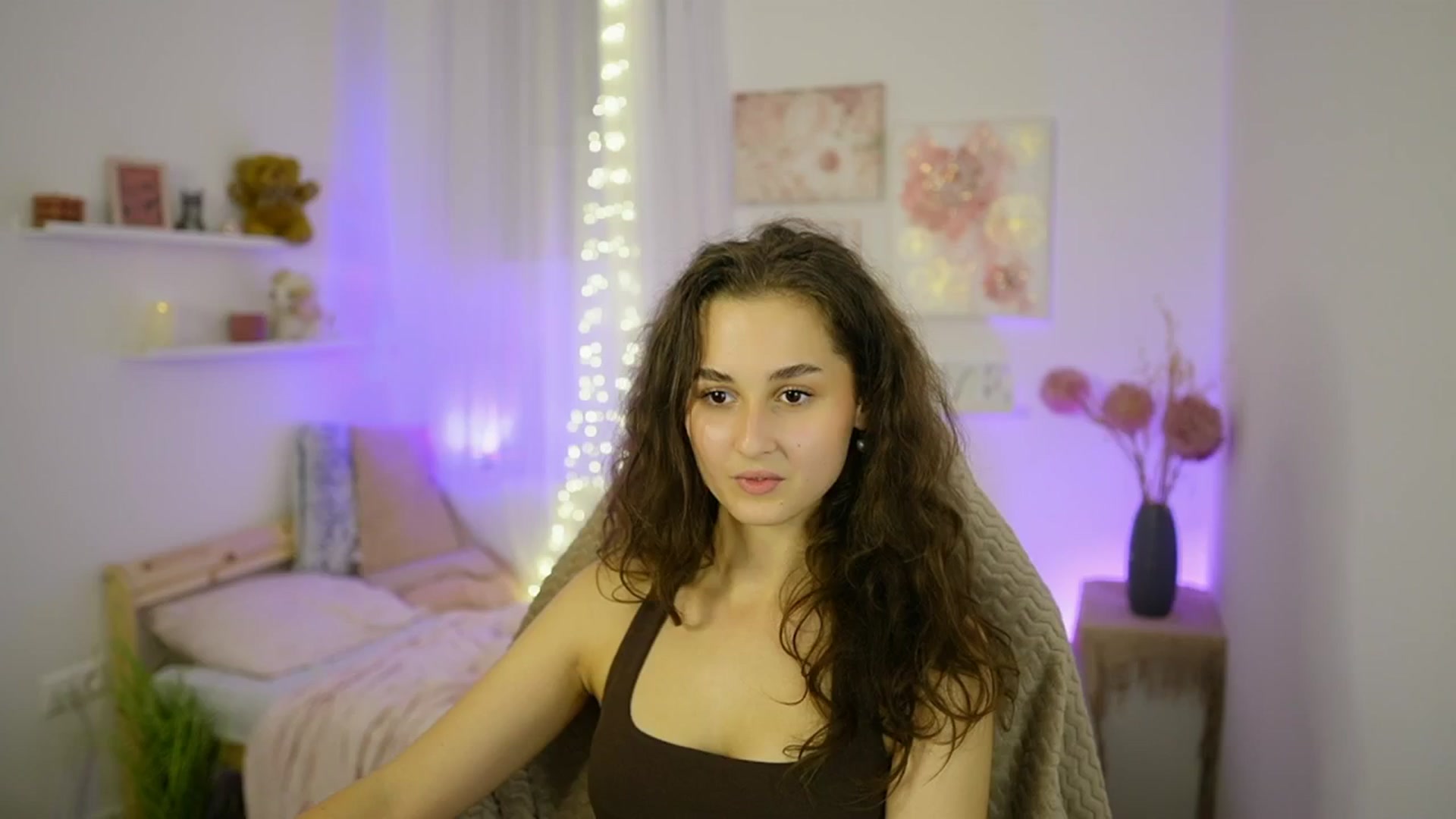 Gallery image thumbnail from Anita_Grey_'s myfreecams stream on, 10/12/2025, 23:22 image 20 of 20