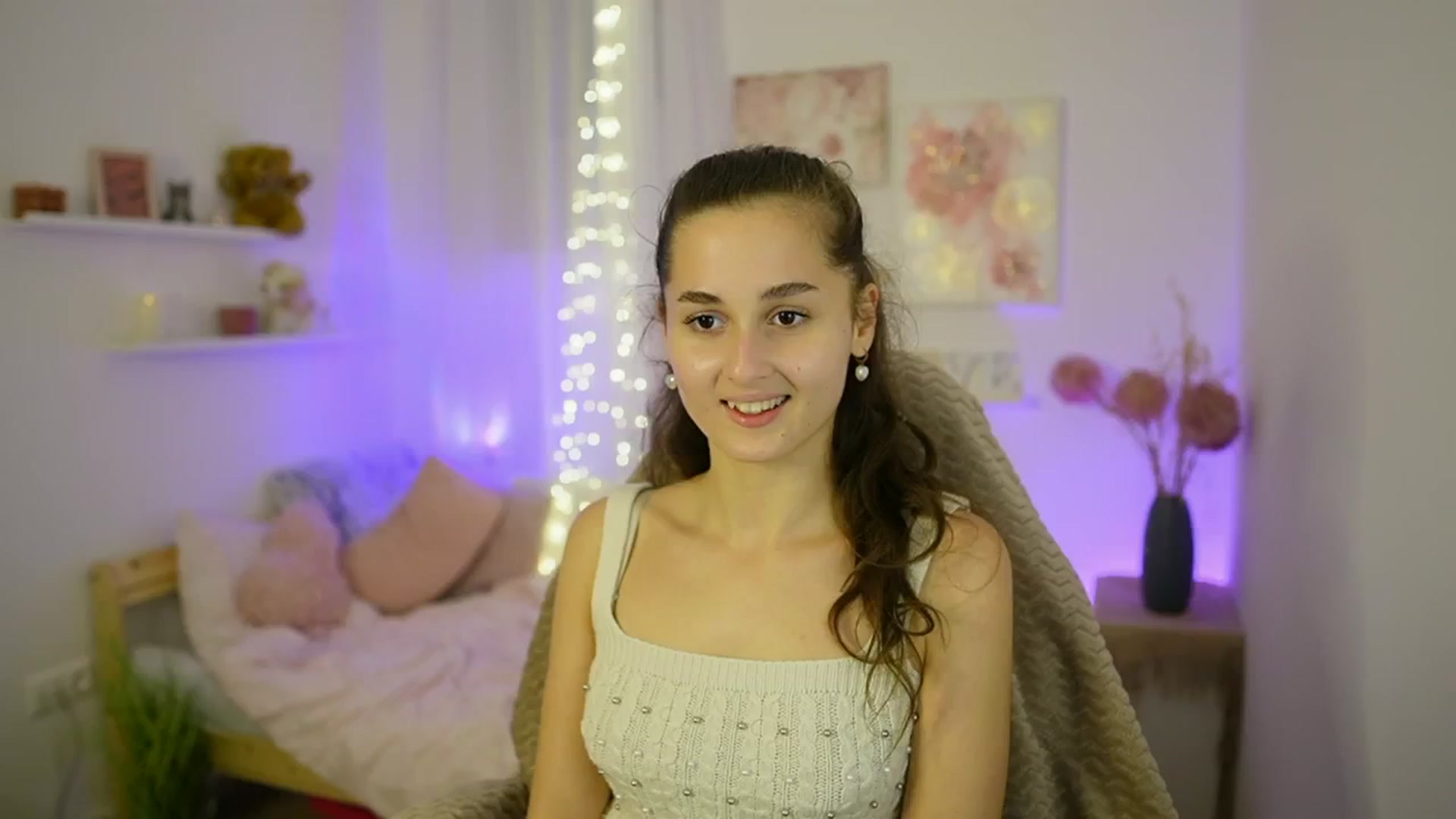 Gallery image thumbnail from Anita_Grey_'s myfreecams stream on, 10/14/2025, 23:17 image 7 of 20