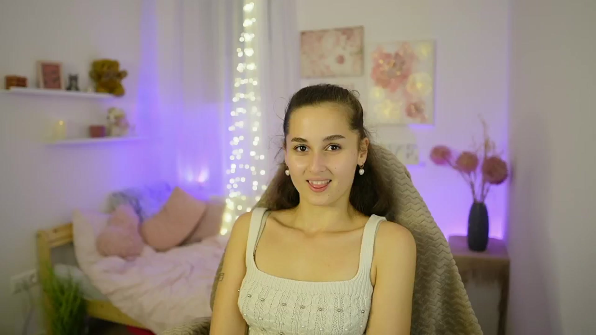 Gallery image thumbnail from Anita_Grey_'s myfreecams stream on, 10/14/2025, 23:17 image 15 of 20