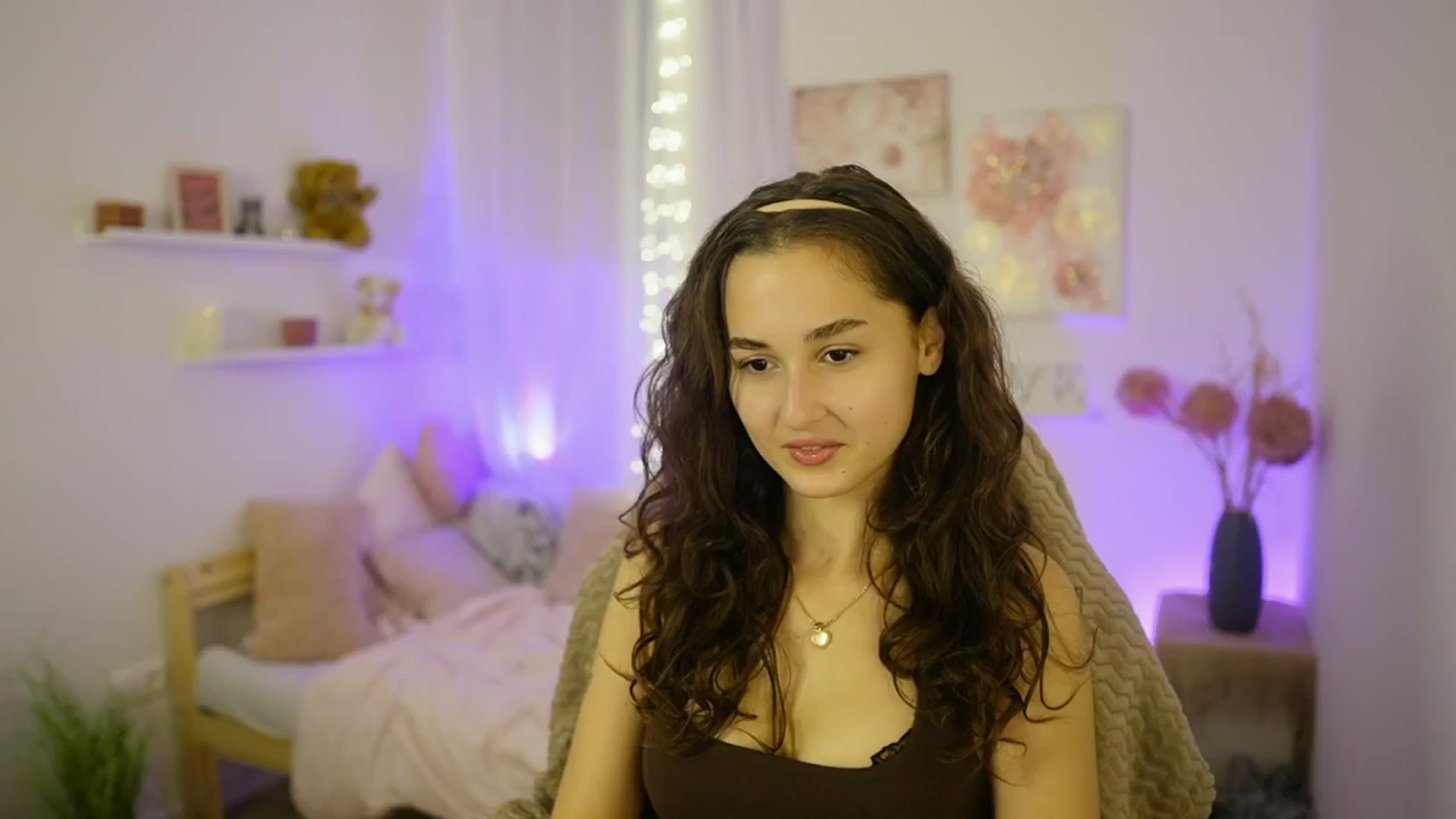 Gallery image thumbnail from Anita_Grey_'s myfreecams stream on, 10/23/2025, 19:08 image 2 of 20