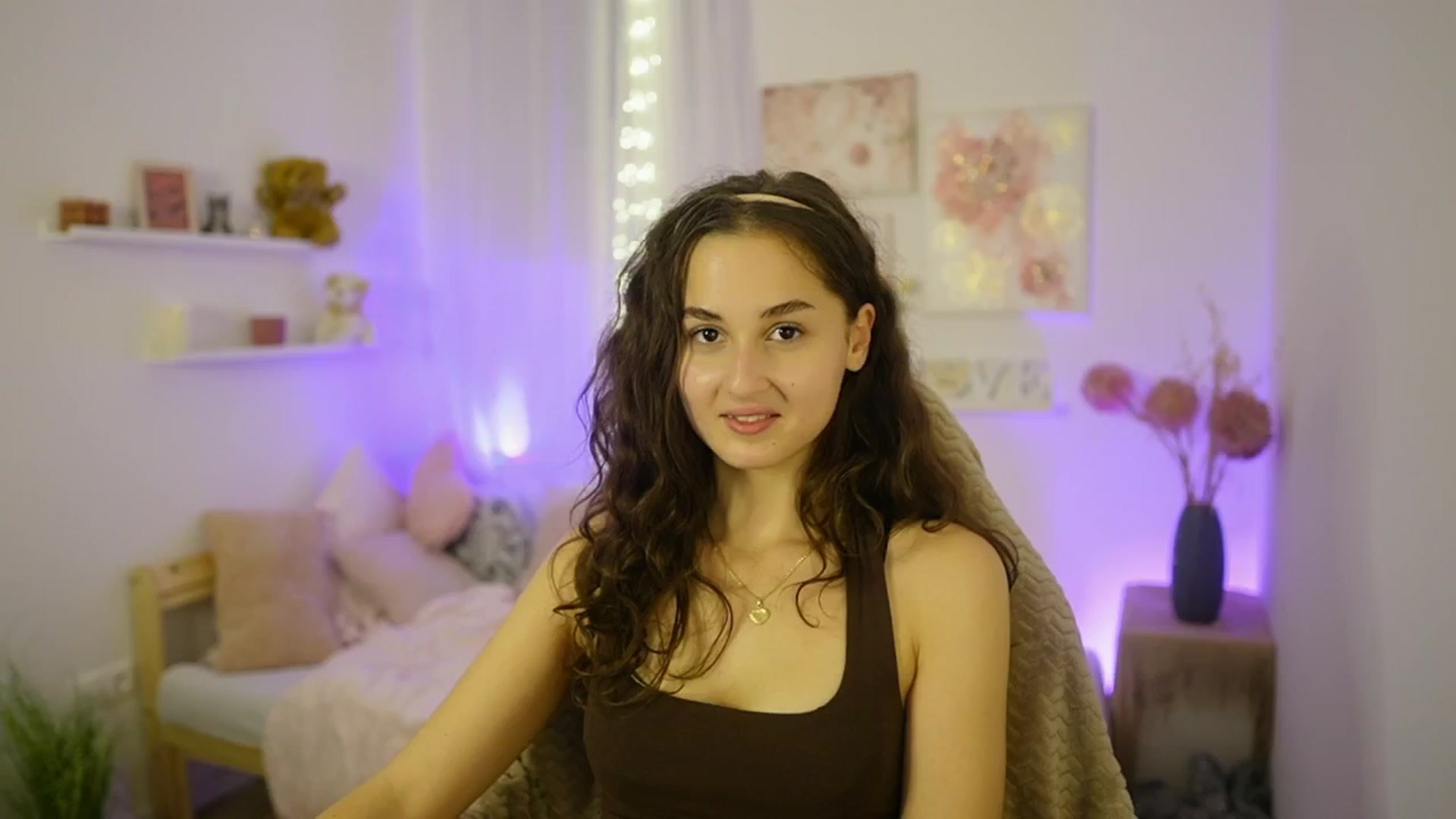 Gallery image thumbnail from Anita_Grey_'s myfreecams stream on, 10/23/2025, 21:59 image 20 of 20