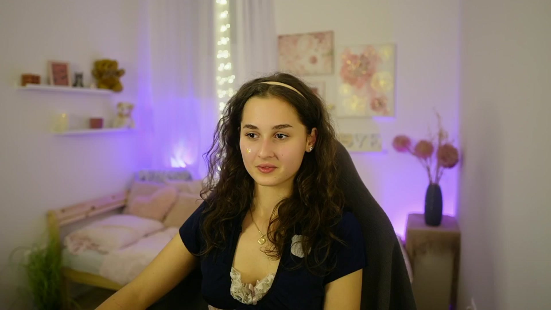 Gallery image thumbnail from Anita_Grey_'s myfreecams stream on, 10/27/2025, 21:47 image 14 of 20